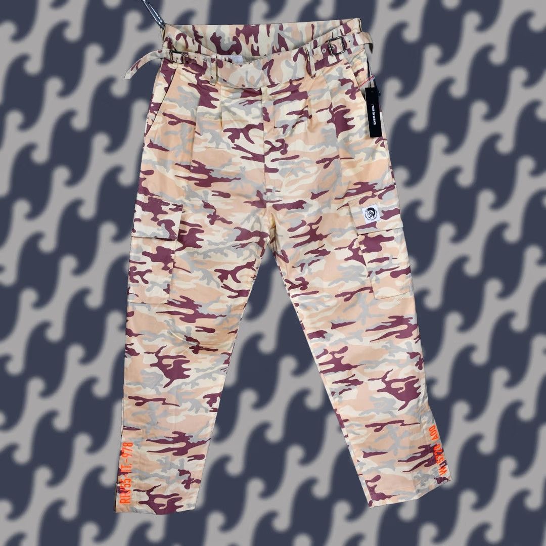 Diesel Diesel Cargo Pants Mens Camouflage Casual Size 30 Multicolor Cotton Regular Waist 42cm Length 103cm Inseam 70cm Size US 30 / EU 46 - 1 Thumbnail