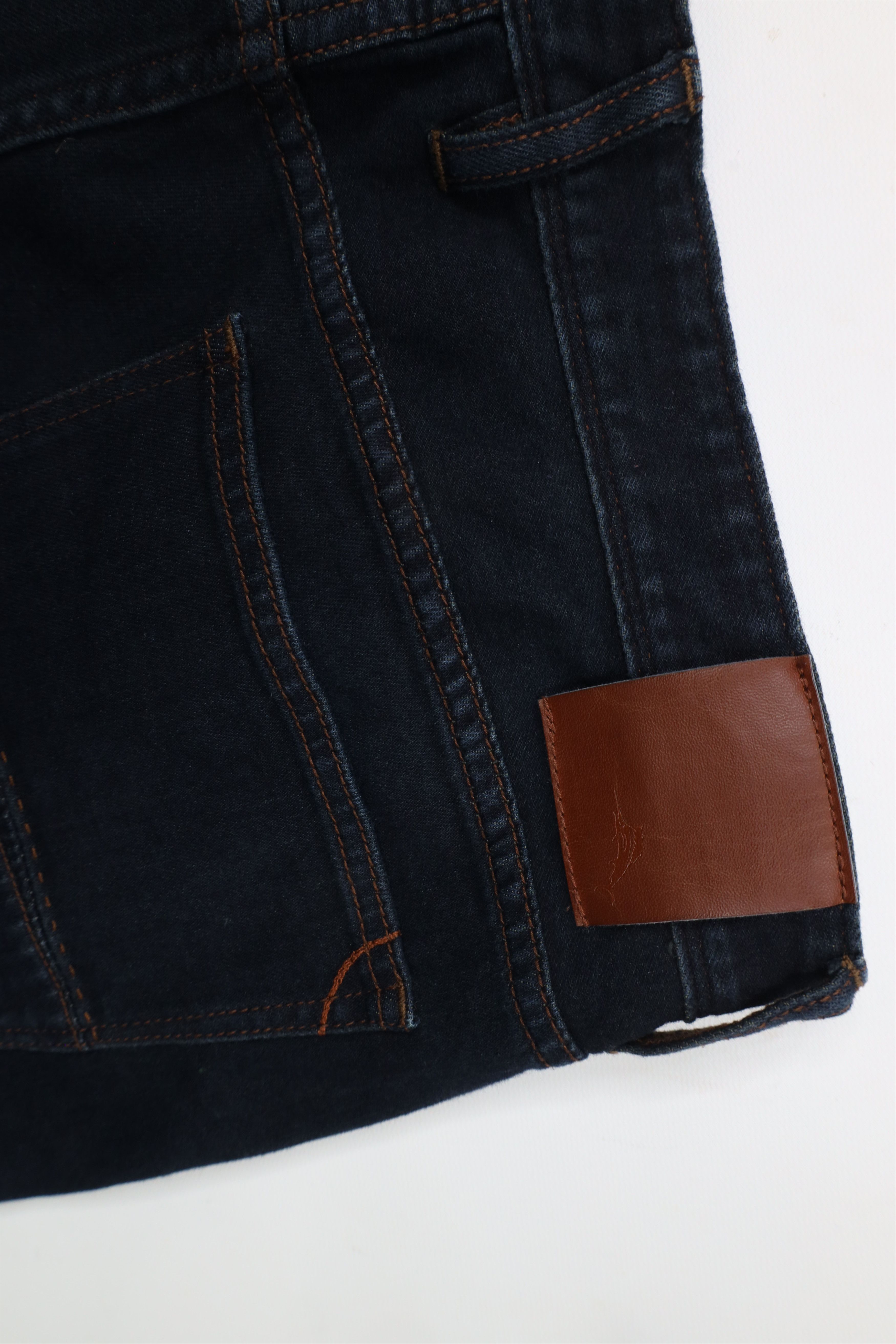 Tommy Bahama × Vintage Vintage Y2K Tommy Bahama Straight Leg Denim Jeans Indigo Size US 38 / EU 54 - 14 Thumbnail