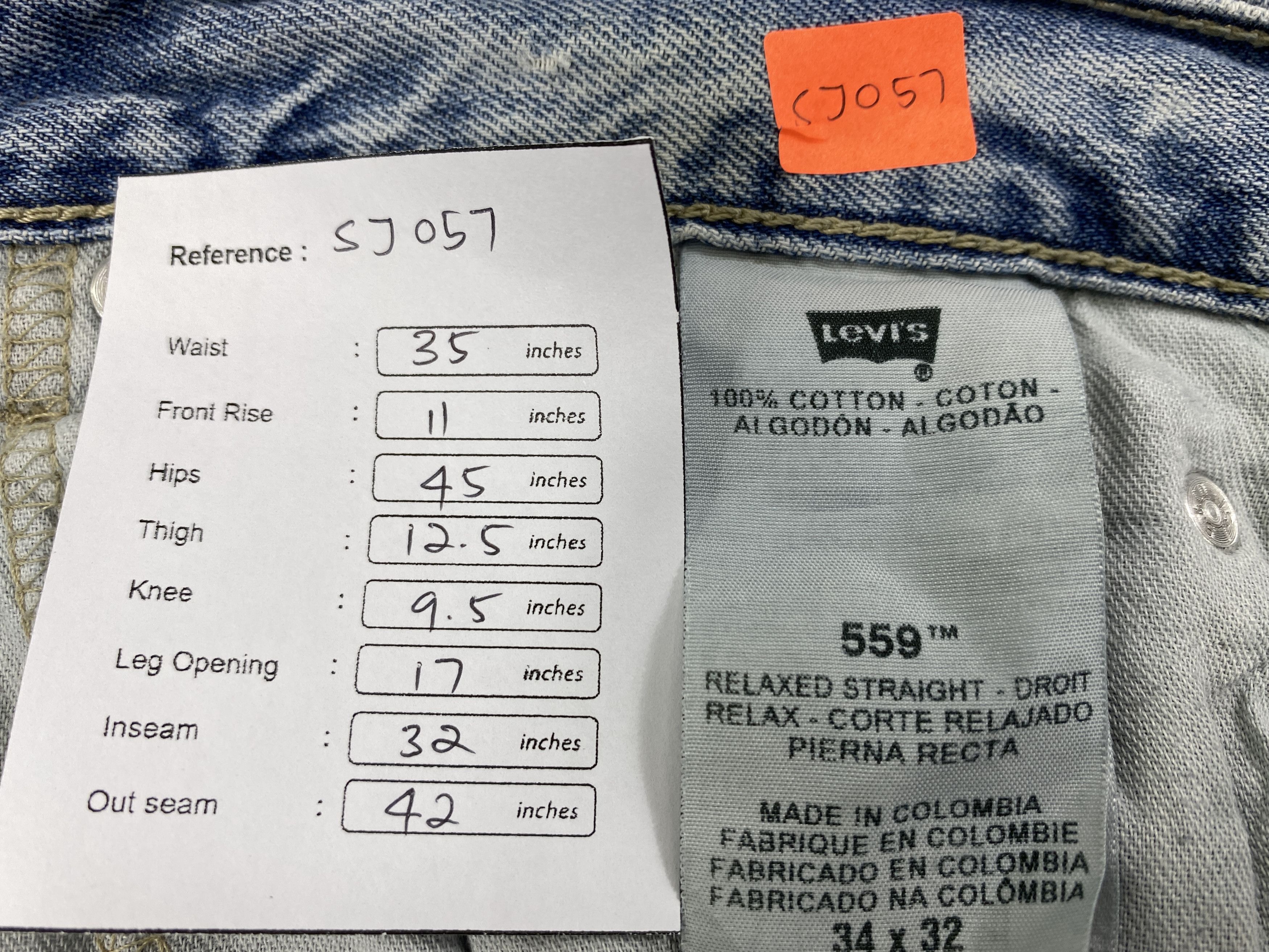 Levi's Light Blue Wash Vintage Levi's 559 35x32 Denim -SJ057 Size US 35 - 8 Thumbnail