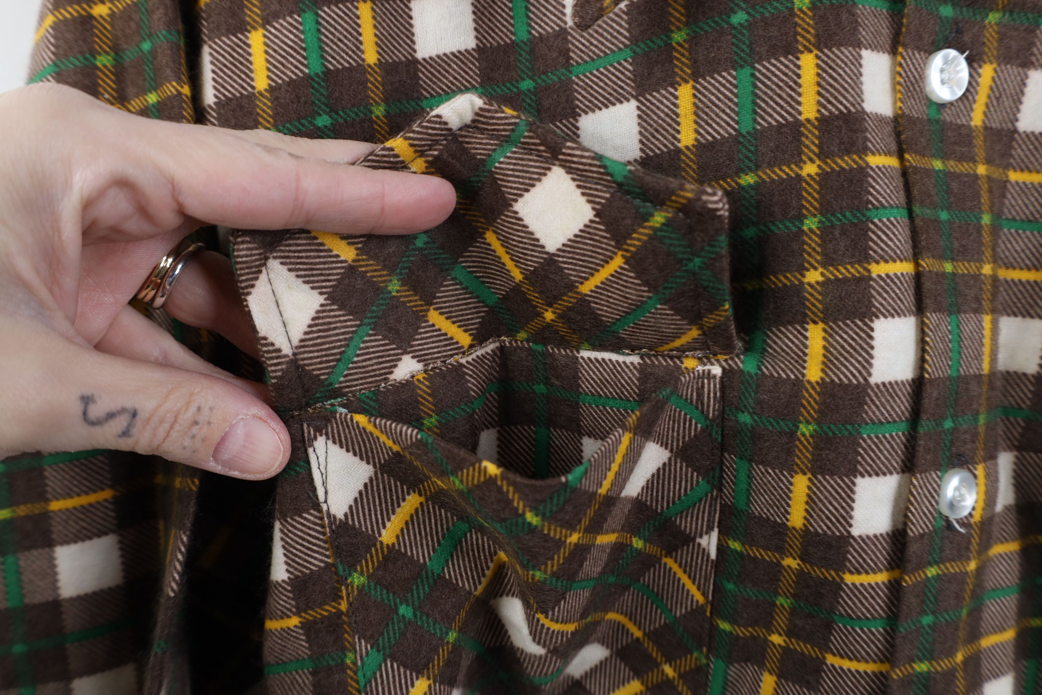 Vintage Deadstock Vintage 70s Flannel Board Button Shirt Plaid Size US M / EU 48-50 / 2 - 4 Thumbnail