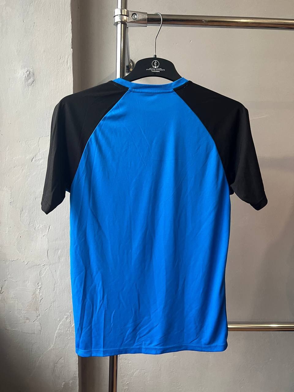 Puma 2020/21 PETERBOROUGH UNITED TRAINING SOCCER JERSEY SHIRT M Size US M / EU 48-50 / 2 - 13 Thumbnail