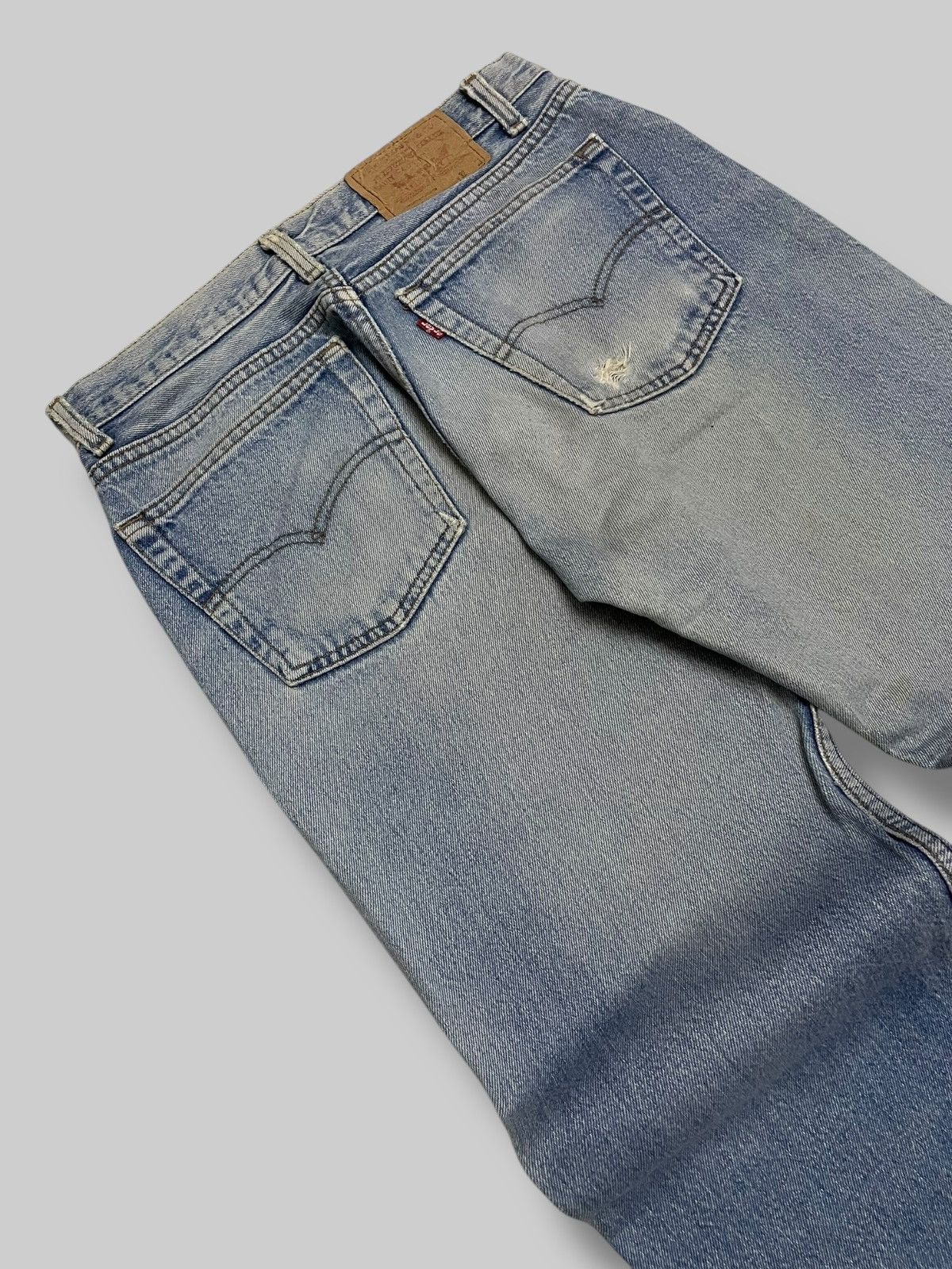 Levi's Vintage Clothing Vintage Og 1990s Original Levis 501 Distressed Clean Denim Size US 29 - 15 Thumbnail