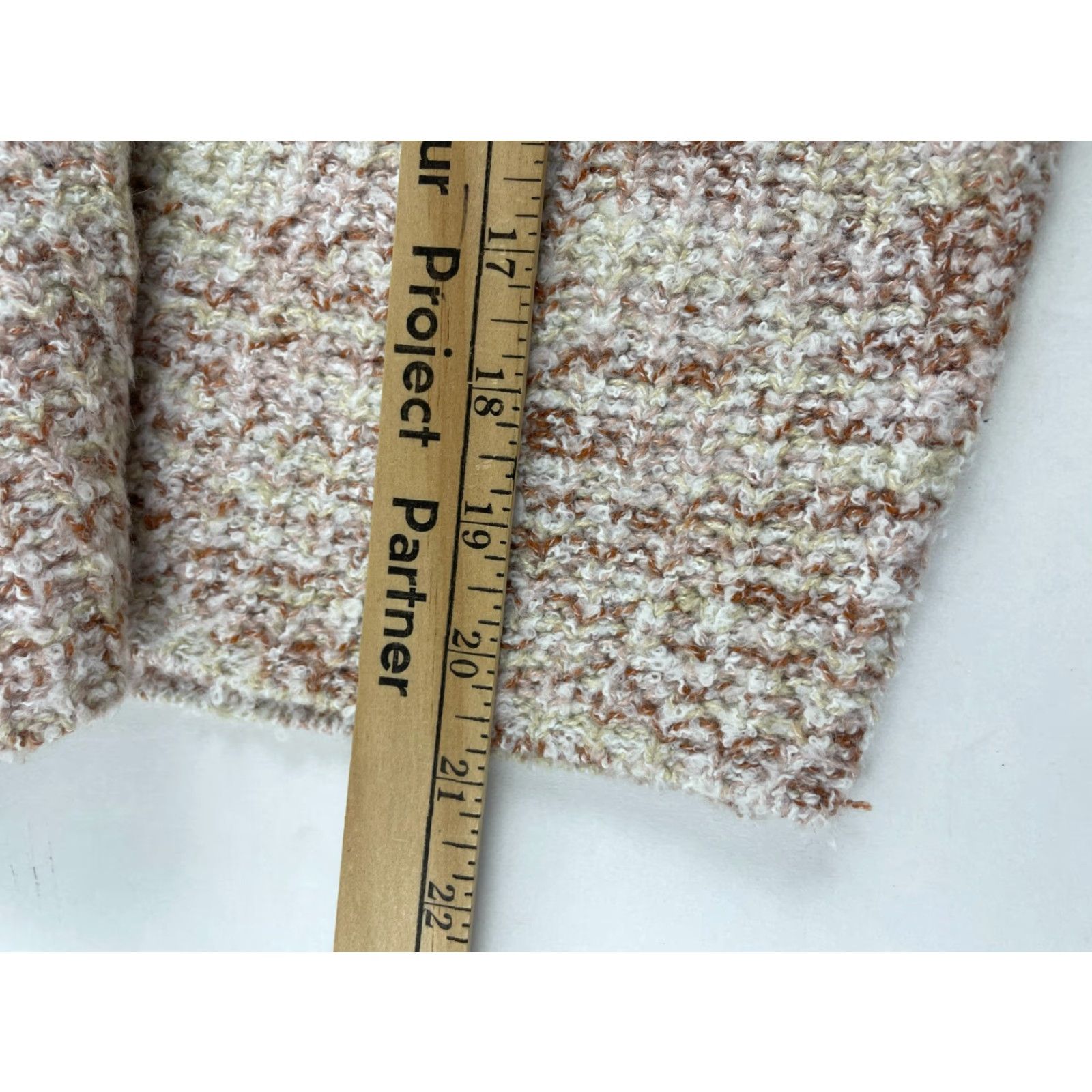 Vintage Universal Thread Sweater Womens Size Small Pink White Cream Pullover Puff Sleeve Size S / US 4 / IT 40 - 6 Thumbnail