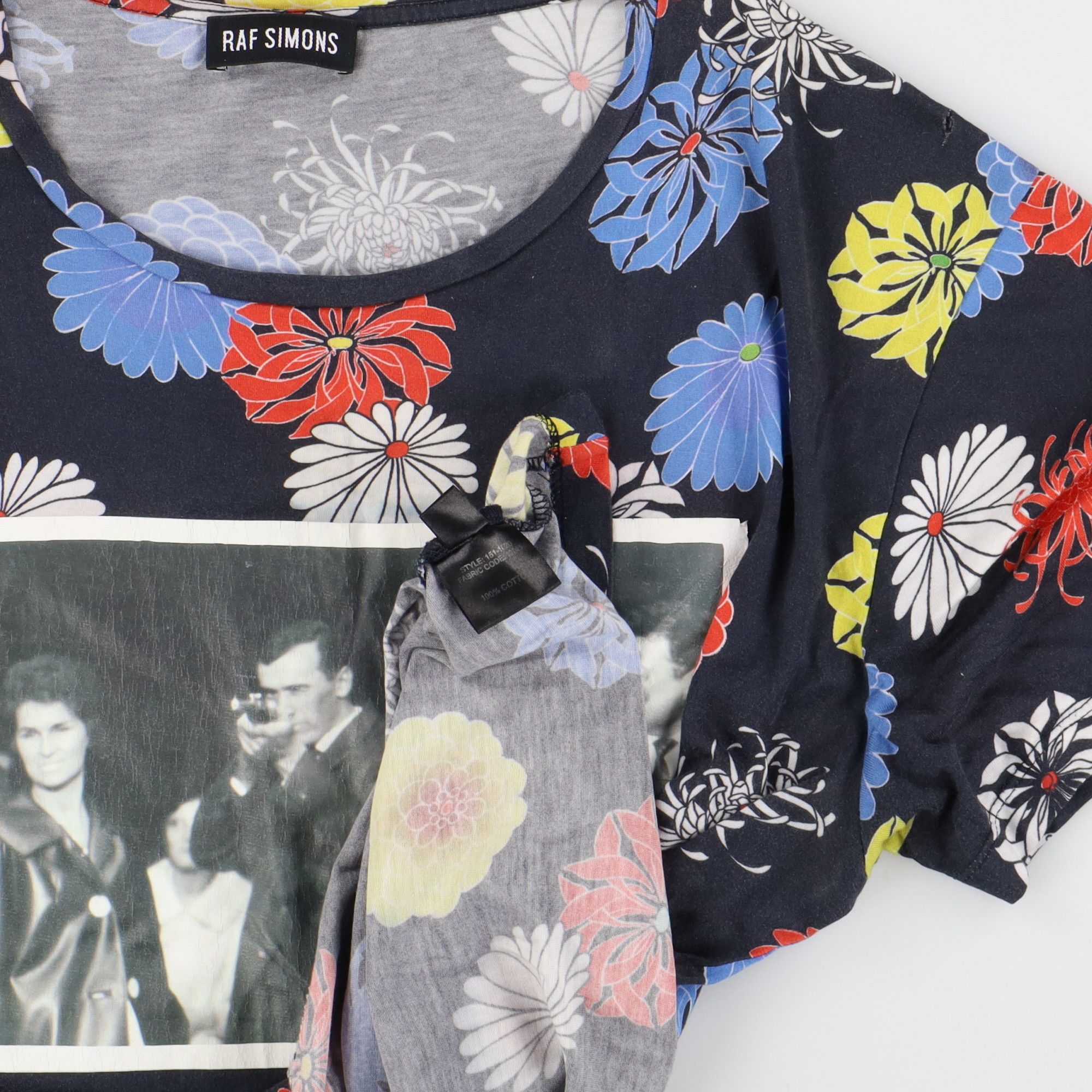 Raf Simons Floral Shoot Print T-Shirt Size US M / EU 48-50 / 2 - 8 Thumbnail