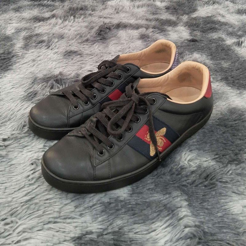 Gucci Gucci Ace Bee Print Sneakers for Men Size US 8 / EU 41 - 1 Thumbnail