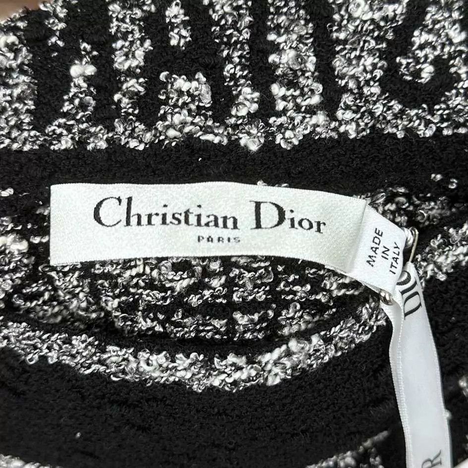Dior Dior Black & White Tweed Houndstooth Mini Skirt 34 Size 25" / US 0 / IT 36 - 5 Thumbnail