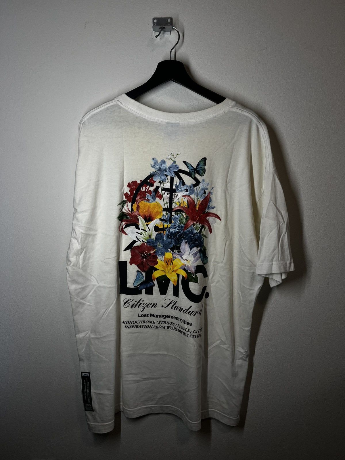 Other LMC Flower Shirt Size US XL / EU 56 / 4 - 2 Thumbnail