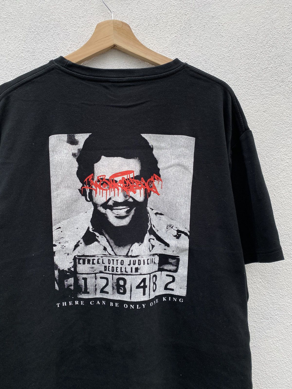 Band Tees Band Moneybag Pablo Escobar Size US L / EU 52-54 / 3 - 3 Thumbnail