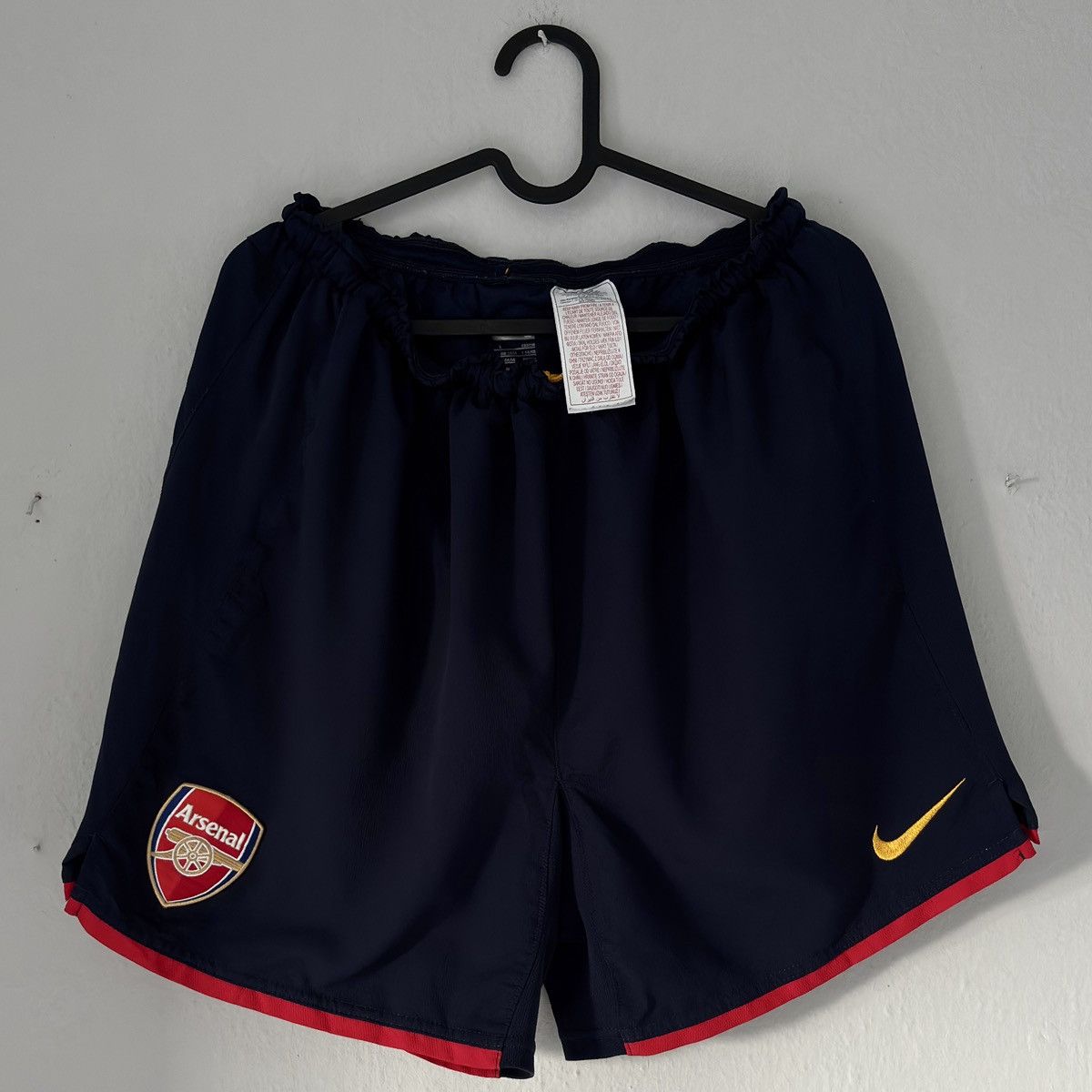 Nike × Vintage 2008 2009 Arsenal England Nike Vintage Retro Soccer Shorts Size US 36 / EU 52 - 2 Thumbnail