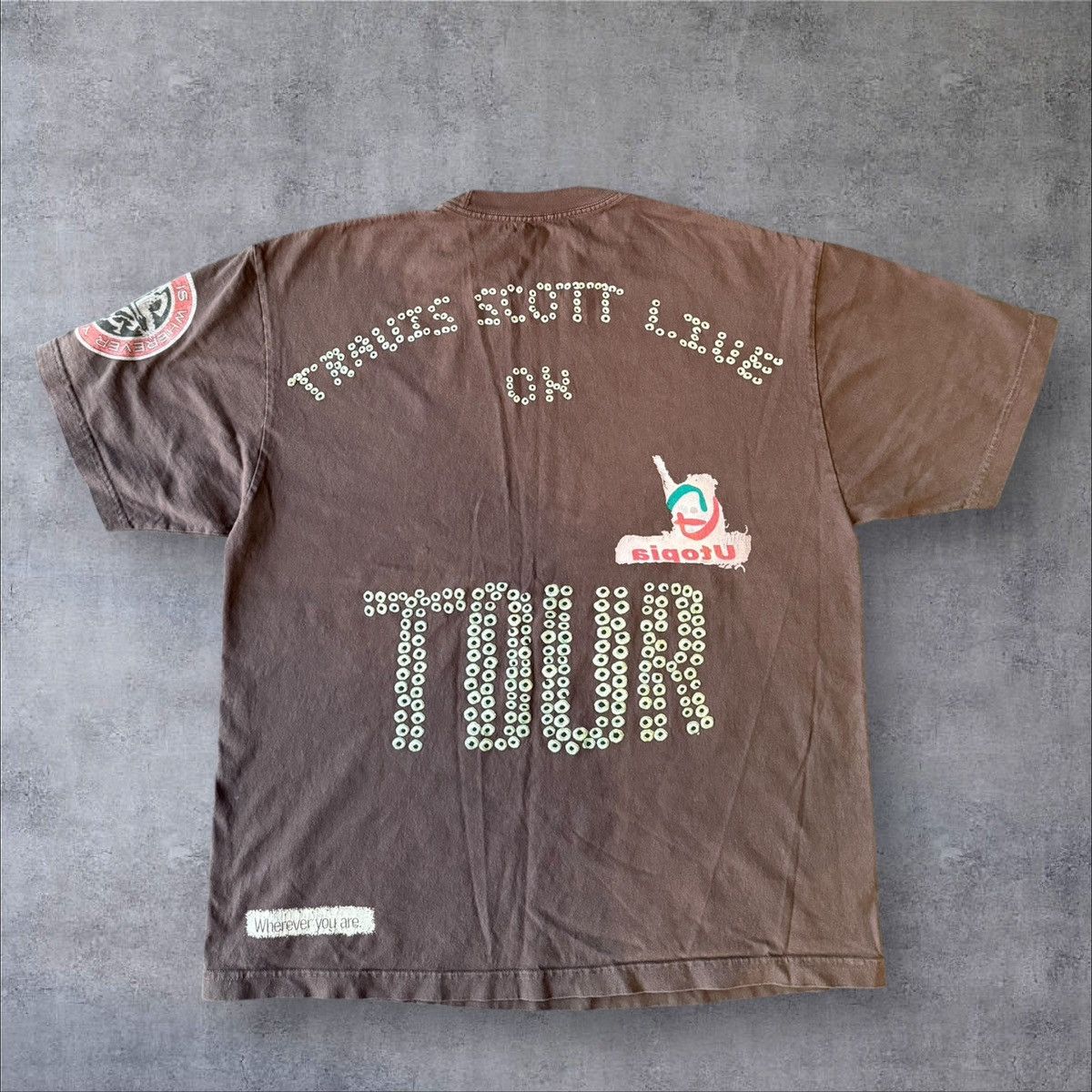Travis Scott USED TRAVIS SCOTT CACTUS JACK UTOPIA VIP TEE SIZE XL Size US XL / EU 56 / 4 - 5 Thumbnail