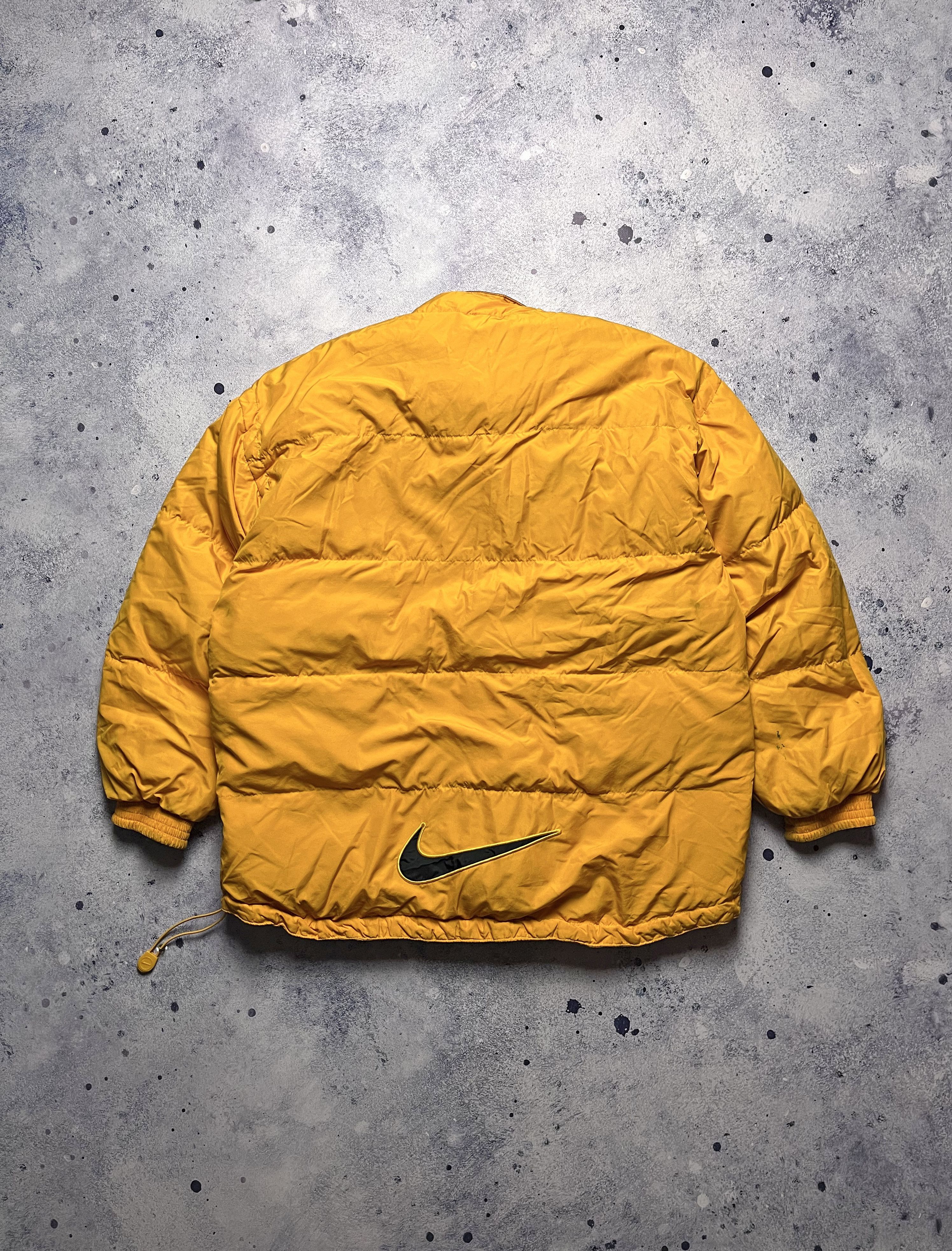 Nike Nike 90's Vintage Big Logo Light Puffer Jacket Gorpcore Size US L / EU 52-54 / 3 - 10 Thumbnail