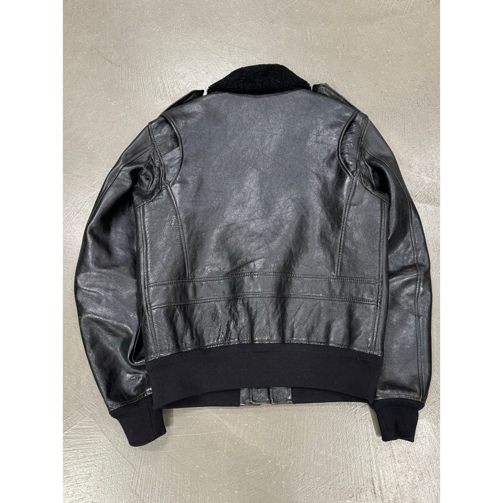 Saint Laurent Paris A/W13 Saint Laurent by Hedi Slimane aviator shearling jacket Size US M / EU 48-50 / 2 - 4 Thumbnail