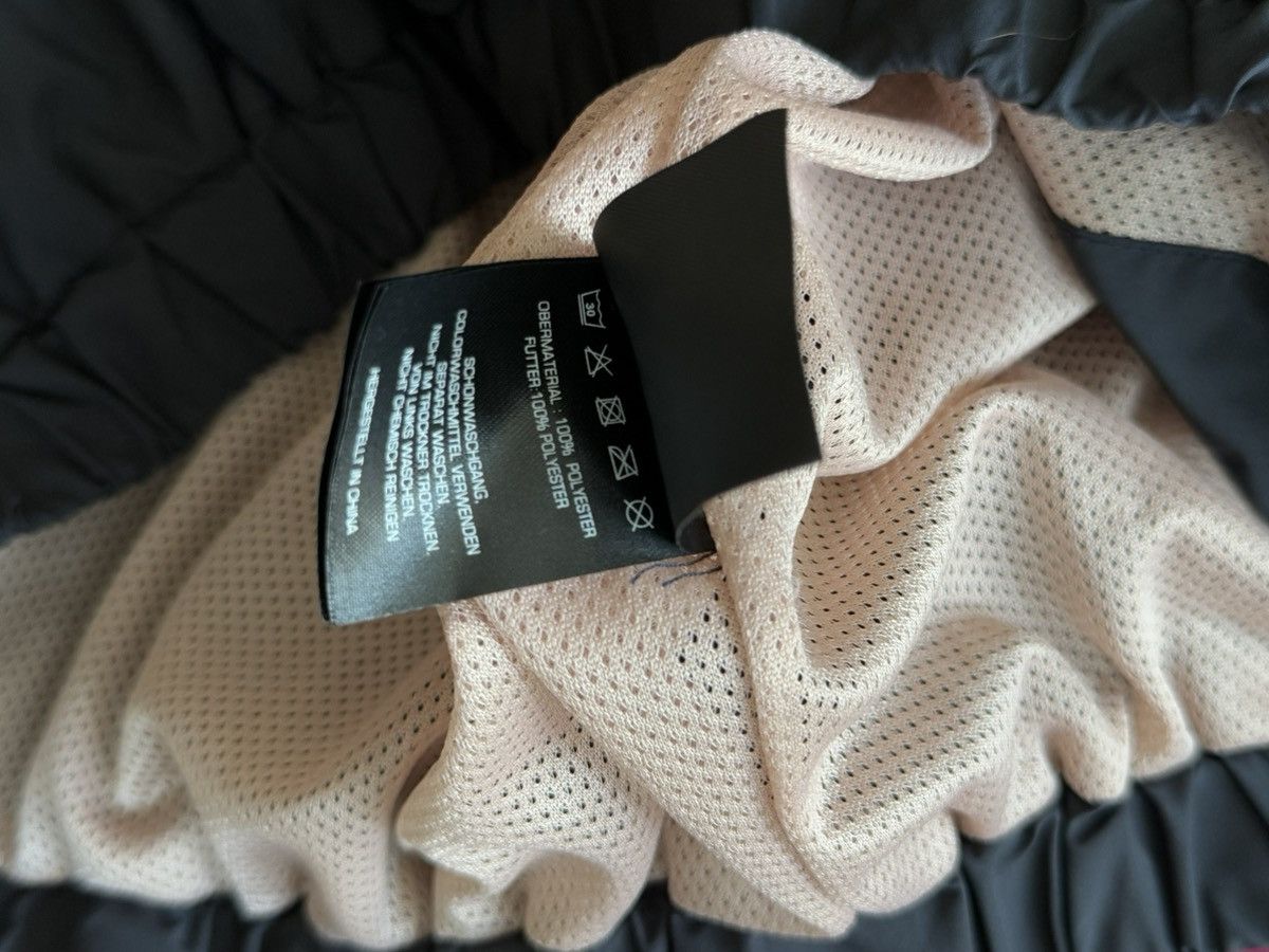 Karl Kani Karl Kani Taped vtg Windbreaker Jacket y2k Size US S / EU 44-46 / 1 - 6 Thumbnail