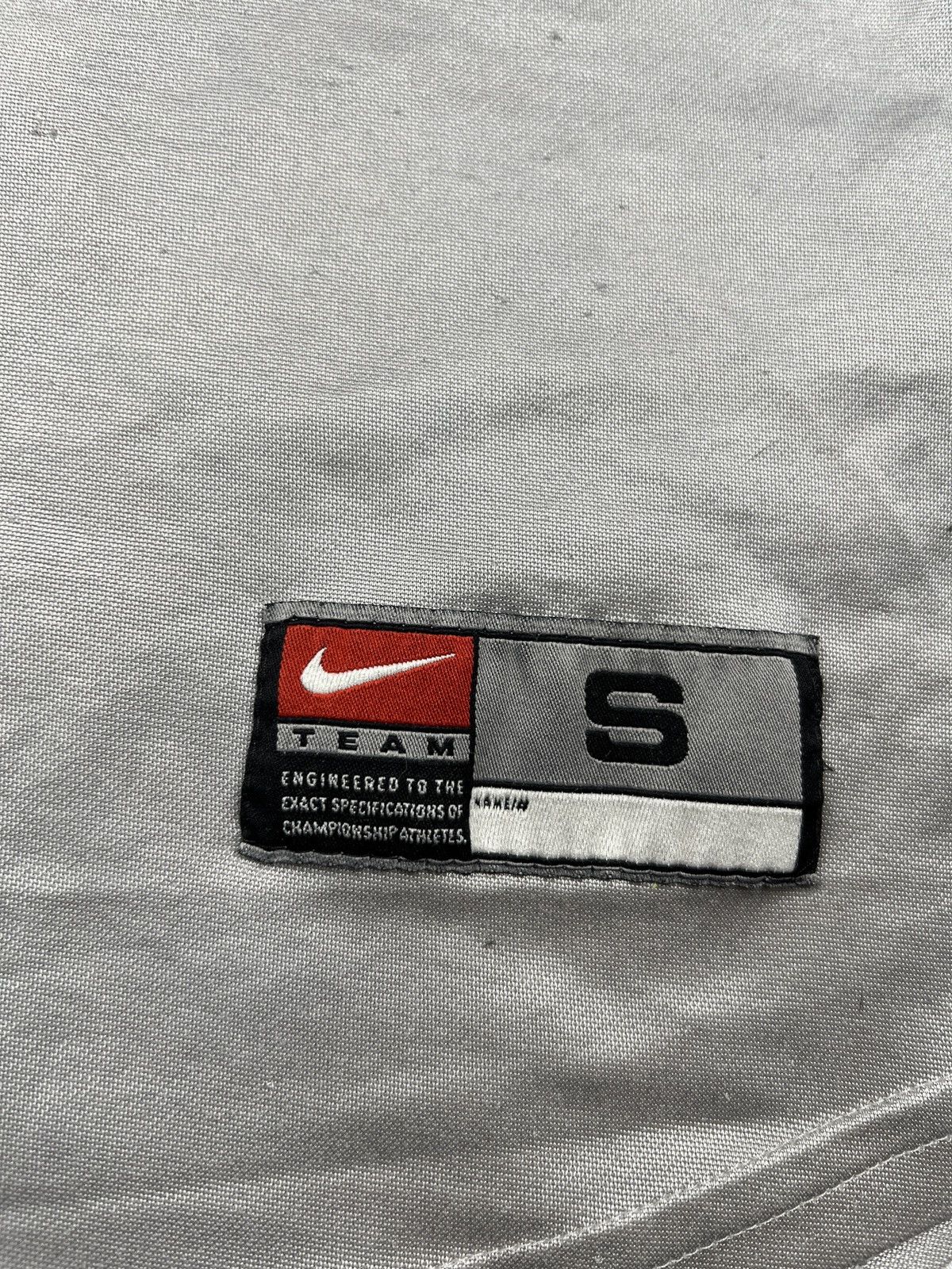 Nike Maillot Paris saint Germain vintage PSG 99/00 Okocha 10 Y2K Size US S / EU 44-46 / 1 - 6 Thumbnail