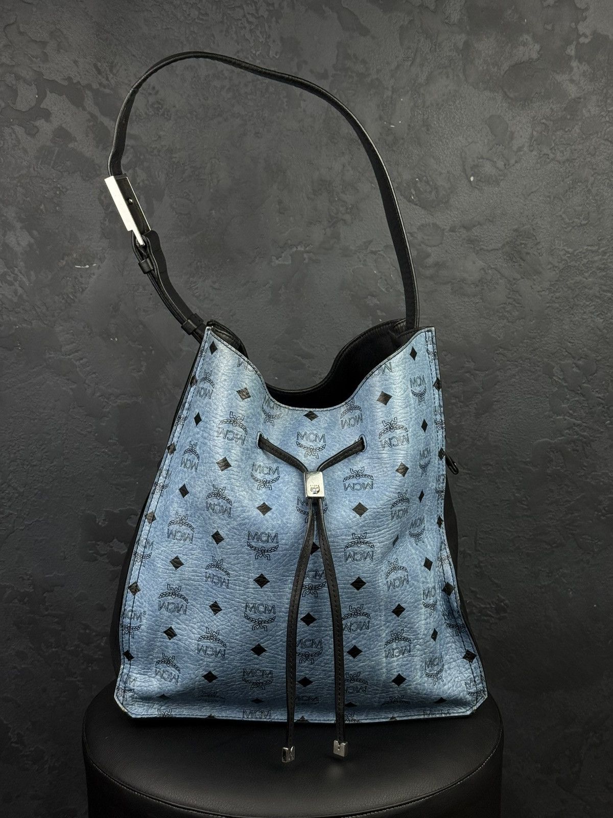 Maison Mollerus MCM Blue Visetos Drawstring Bucket Shoulder Bag Leather Size ONE SIZE - 3 Thumbnail