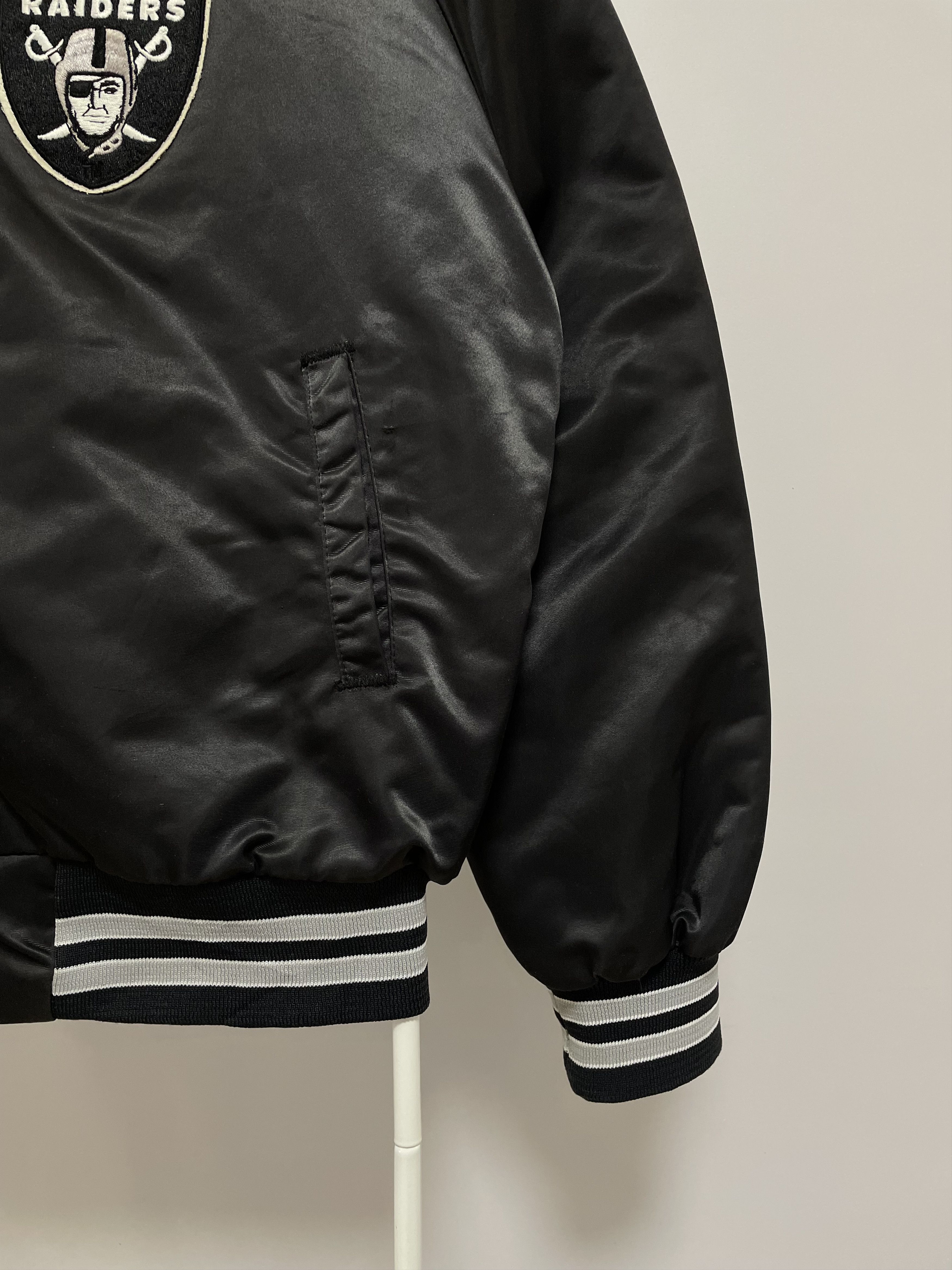 NFL RAIDERS Chalk Line NFL Vintage Bomber Satin Jacket 80s Rare Size US L / EU 52-54 / 3 - 11 Thumbnail