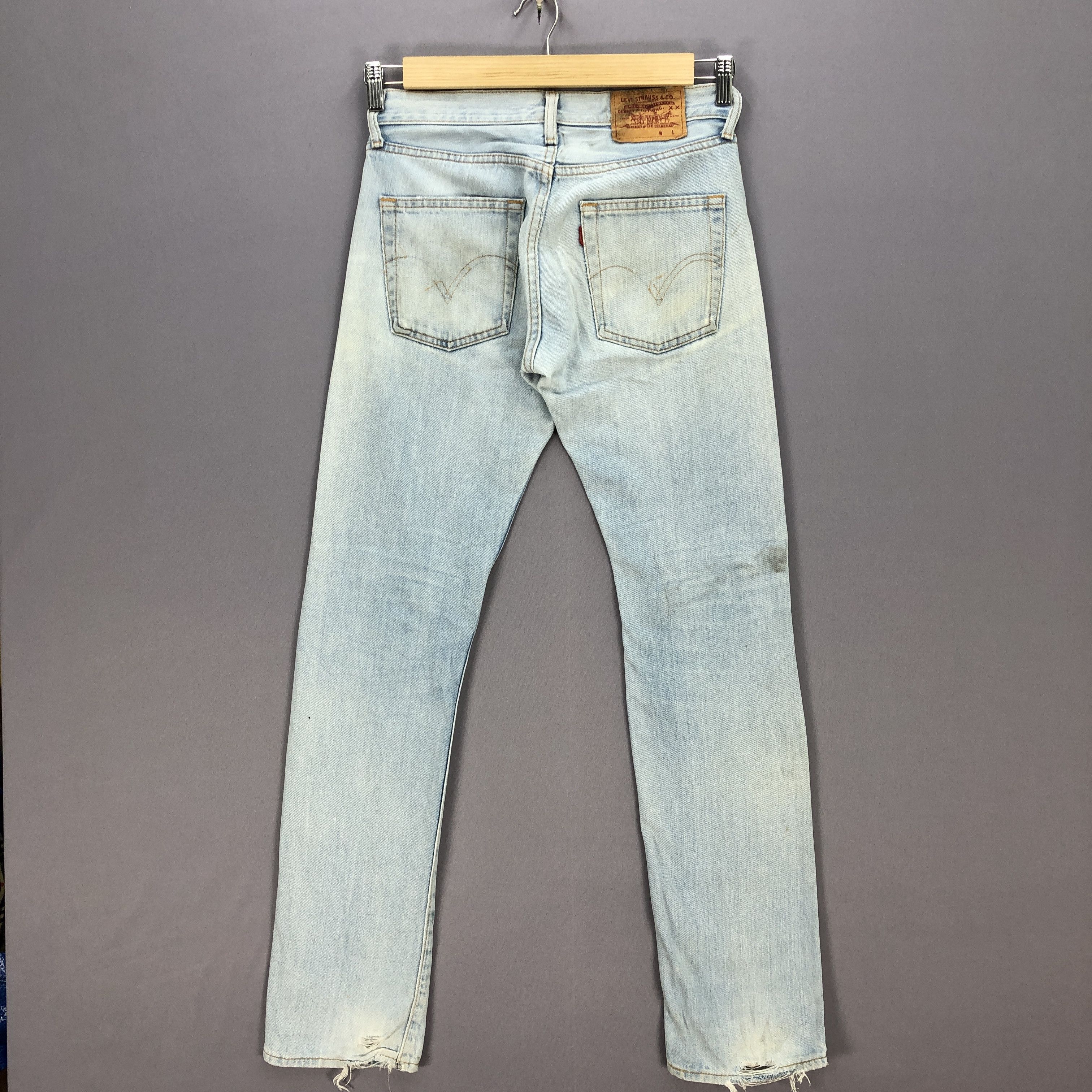 Levi's × Vintage Vintage Y2K Sunfaded Levis Distressed Jeans Levi's 505 Denim Size US 30 / EU 46 - 2 Thumbnail