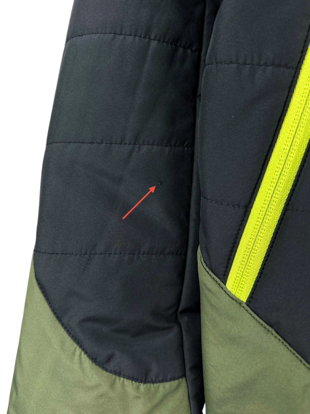 Oakley Oakley Men’s Puffer Jacket Full Zip Size US L / EU 52-54 / 3 - 8 Thumbnail