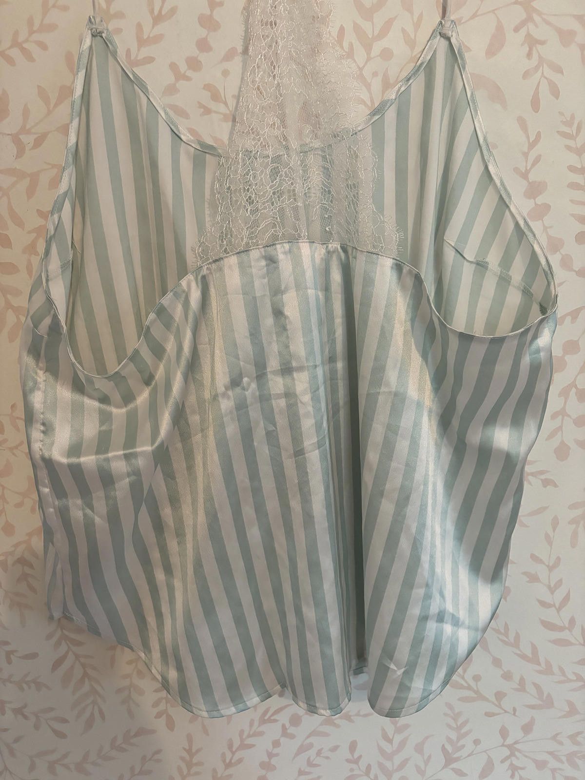 Designer NWT Victoria's Secret Elegant Striped Satin Camisole XL Size XL / US 12-14 / IT 48-50 - 3 Thumbnail