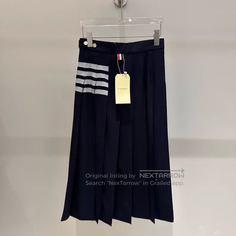 Thom Browne Thom Browne Classic Pleated Skirt - Medium Long, Dark Blue Size 25" / US 0 / IT 36 - 2 Thumbnail
