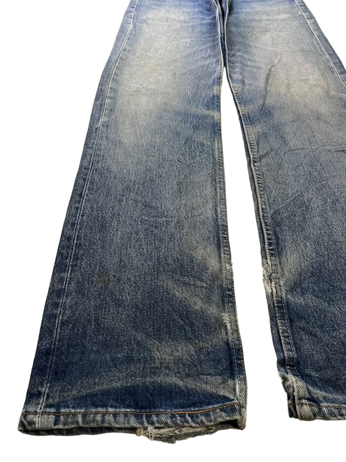 Levi's × Levi's Vintage Clothing Vintage 90s Levis 501 Faded Wash Ripped Blue Jeans Size US 30 / EU 46 - 6 Thumbnail