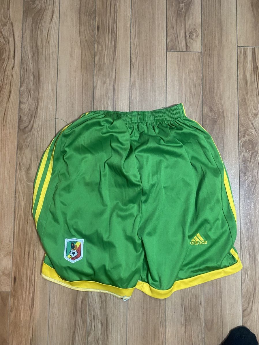Adidas Congo football Size US 32 / EU 48 - 1 Thumbnail