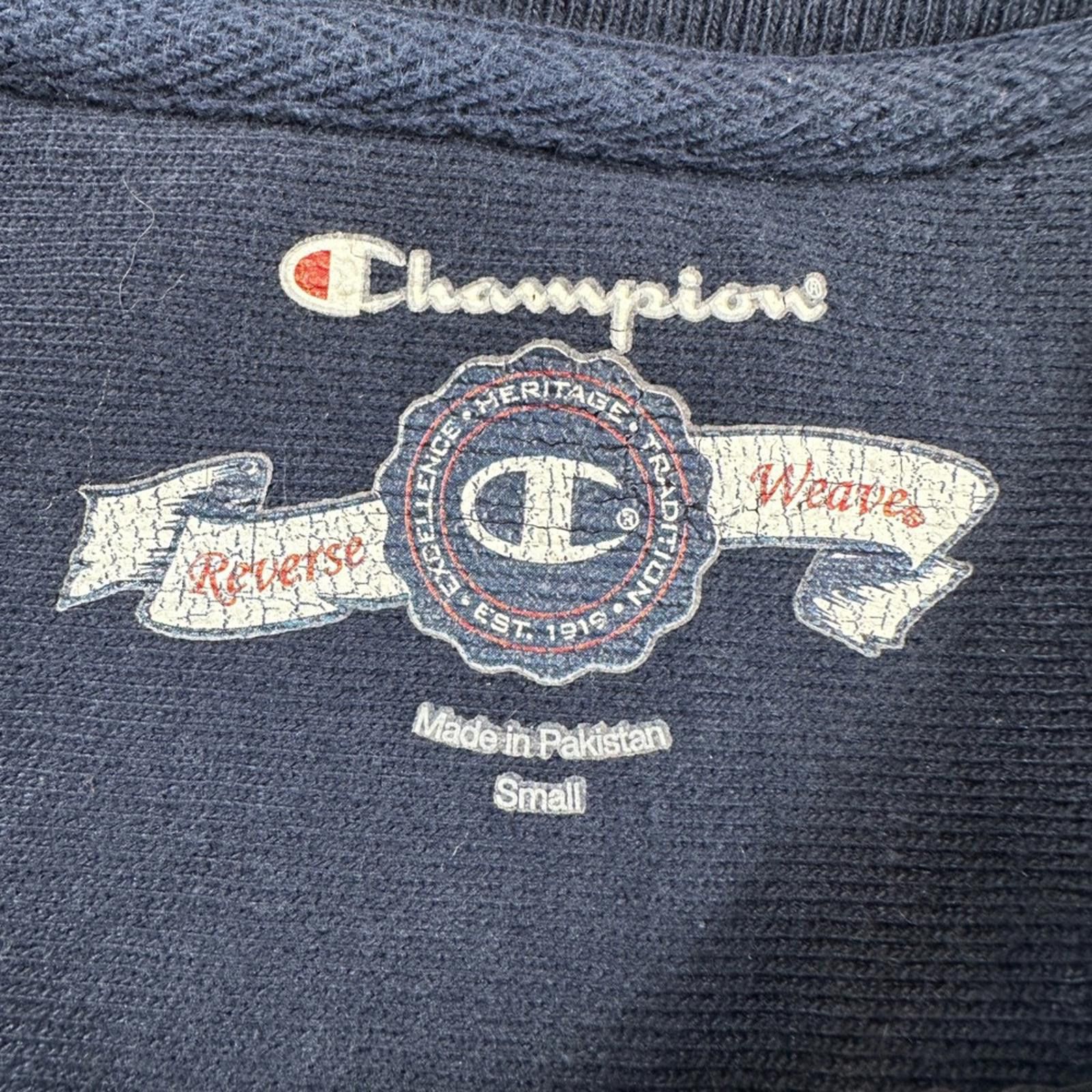 Champion Champion Notre Dame Crewneck Sweatshirt Women's Small Navy Size S / US 4 / IT 40 - 4 Thumbnail