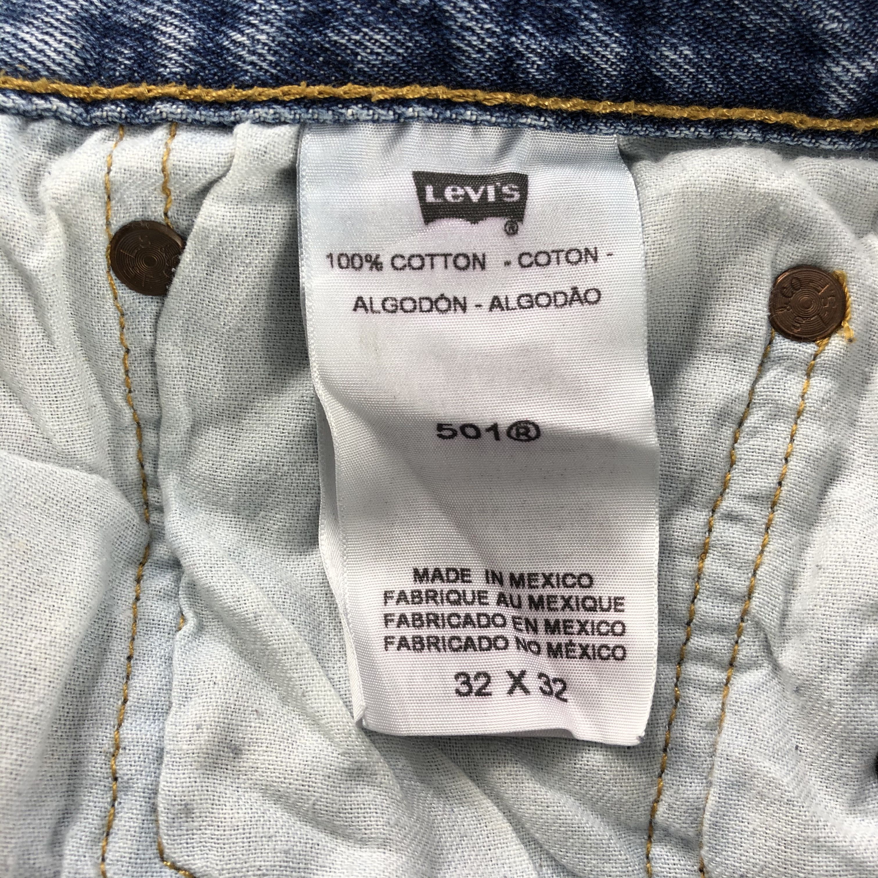 Levi's Vintage Levi's 501 Jeans Distress Medium Wash Denim KJ1069 Size US 32 / EU 48 - 11 Thumbnail