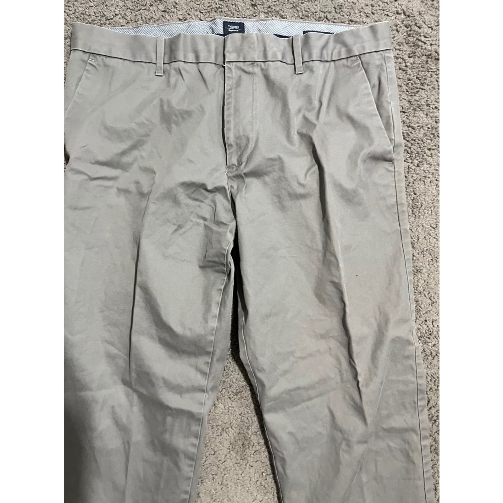 Gap Gap Khakis Tailored Men’s Straight Fit Sz 38X30 Gray Flat Front Pants Size US 38 / EU 54 - 2 Thumbnail