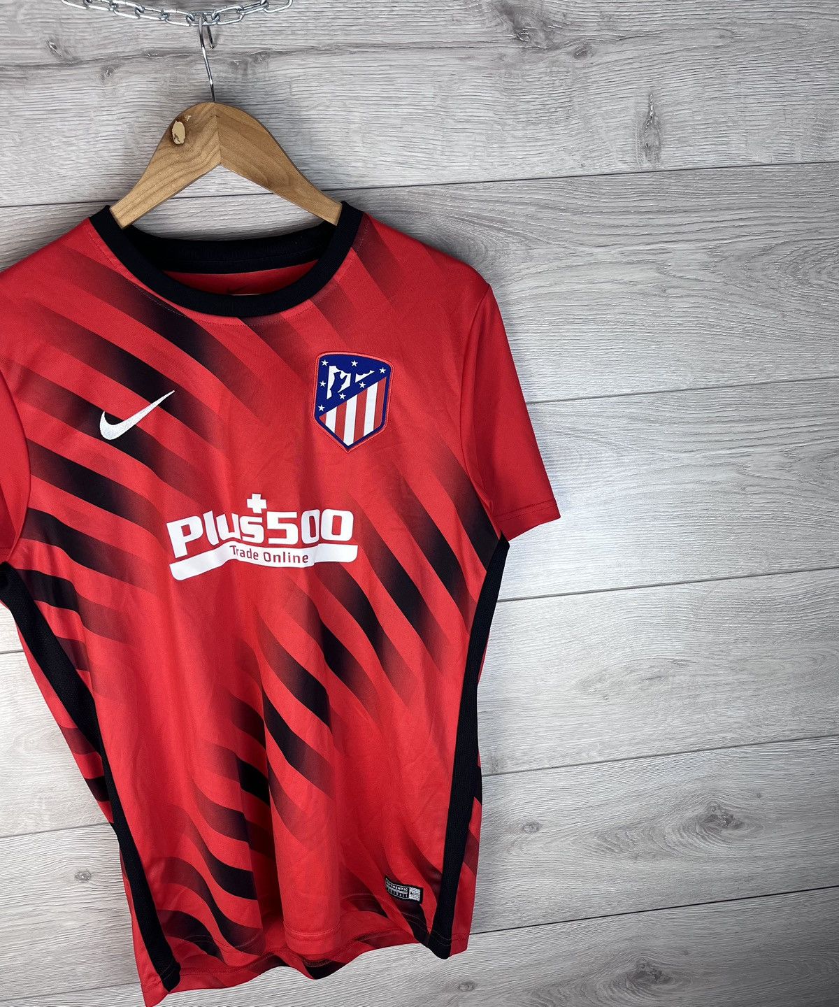 Japanese Brand Soccer jersey men’s Nike Atletico Madrid size M Size US M / EU 48-50 / 2 - 3 Thumbnail