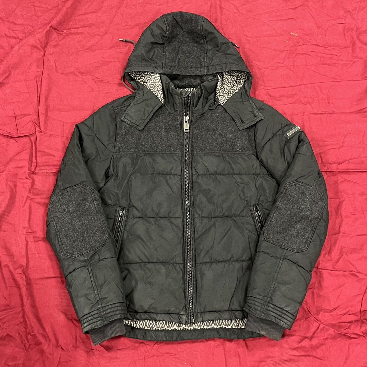 Guess Black puffer jacket with removable hood