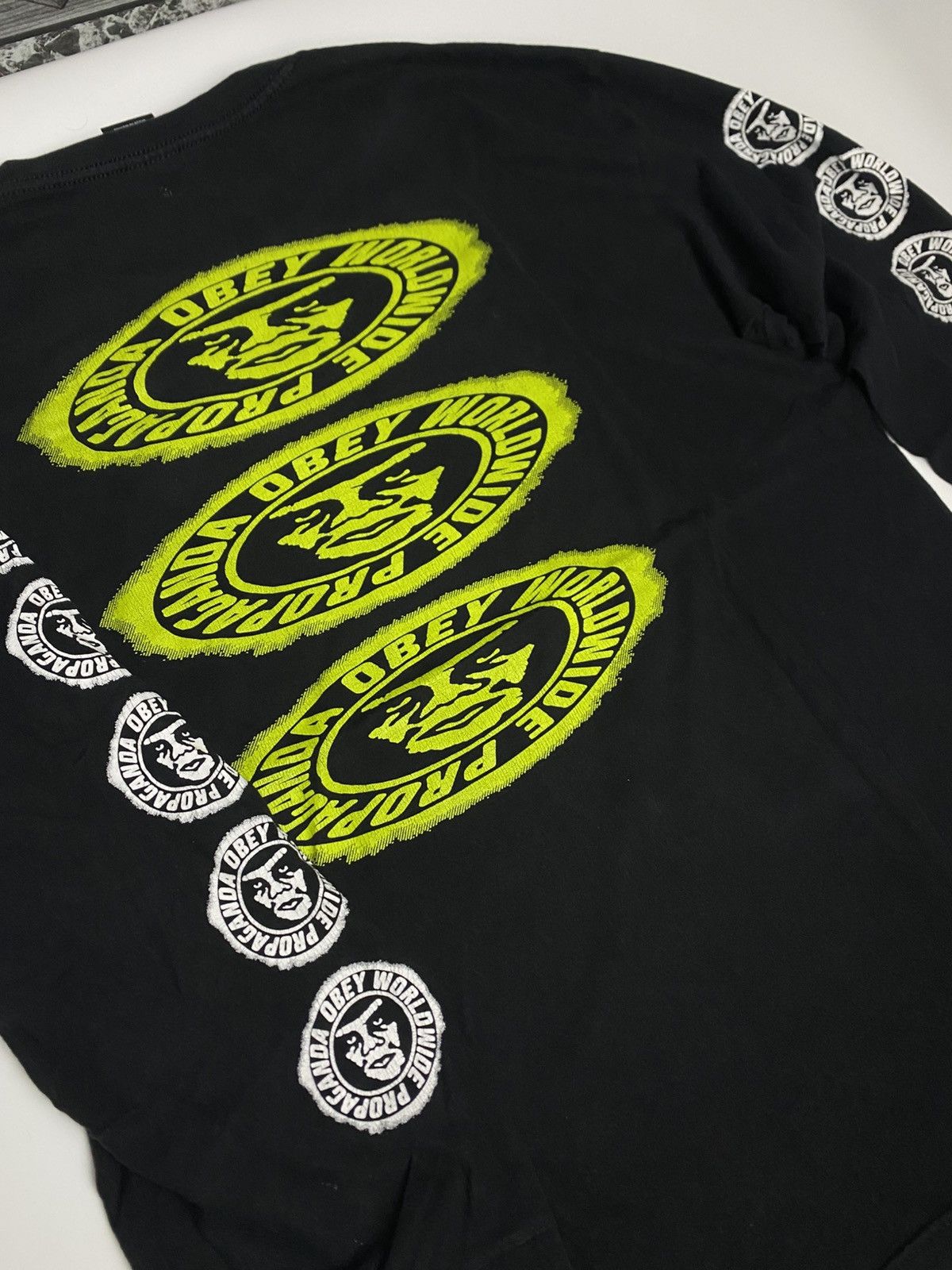 Obey Vintage y2k Obey Big Logo Size US XL / EU 56 / 4 - 1 Thumbnail