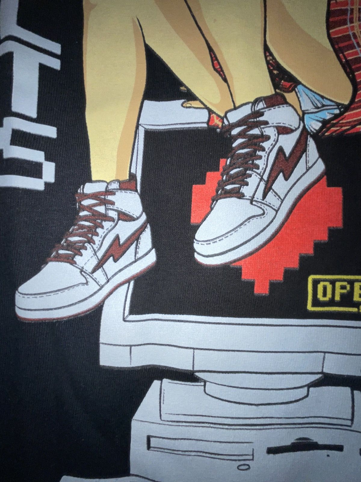 Designer × Other Black streetwear graphic tee with online dating design Size US M / EU 48-50 / 2 - 4 Thumbnail