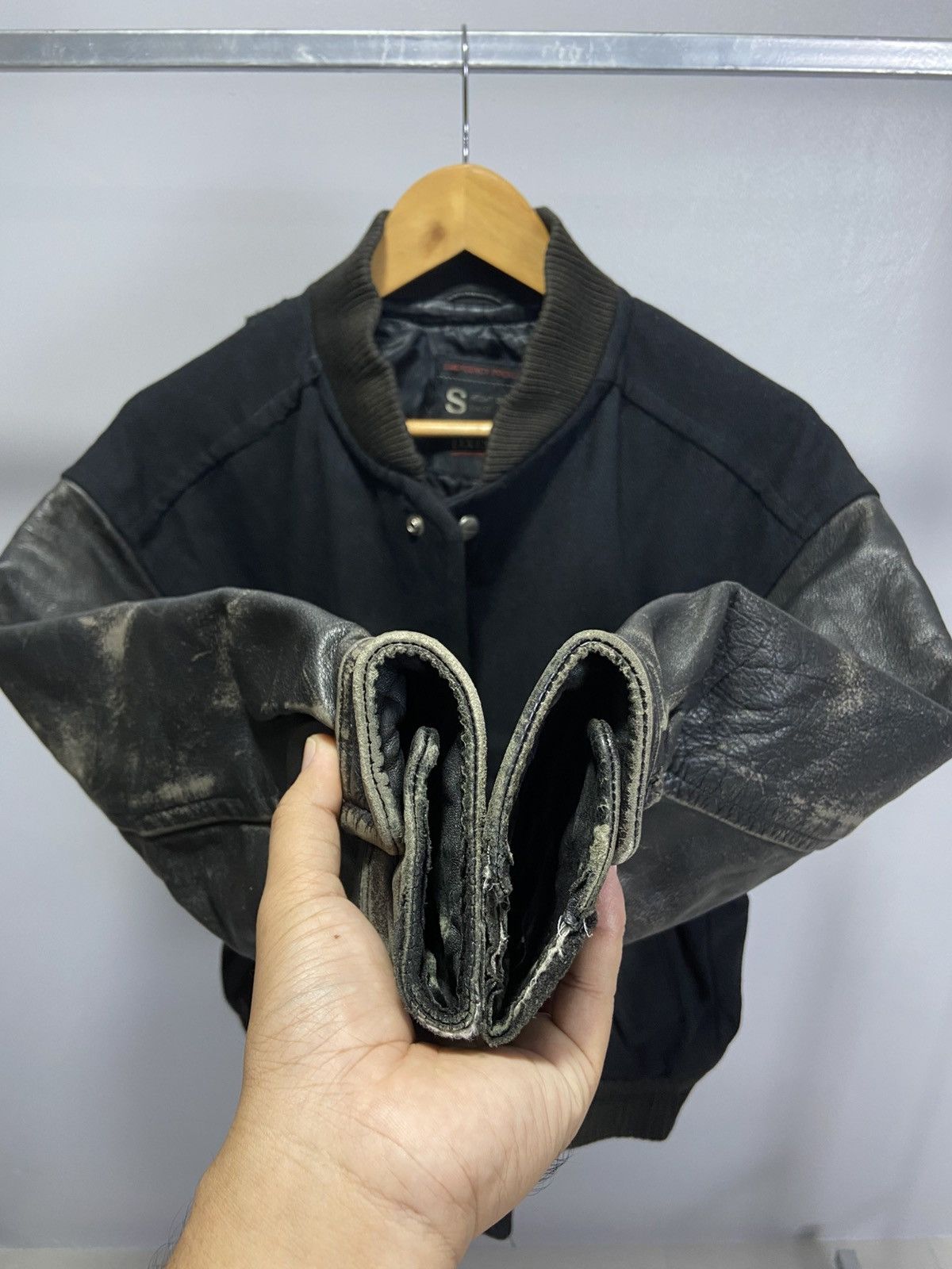 Vintage Vintage ixi:z varsity jacket leather sleeve Size US S / EU 44-46 / 1 - 6 Thumbnail