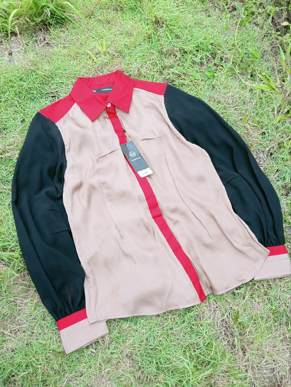 GU × Undercover UNDERCOVER x GU POLYESTER SHIRT - SIZE M Size M / US 6-8 / IT 42-44 - 3 Thumbnail