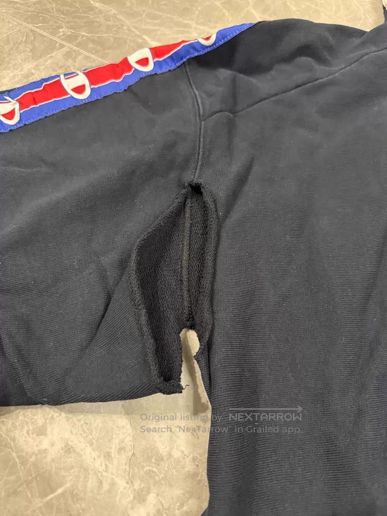 Vetements VETEMENTS Sweatshirt Size US M / EU 48-50 / 2 - 3 Thumbnail