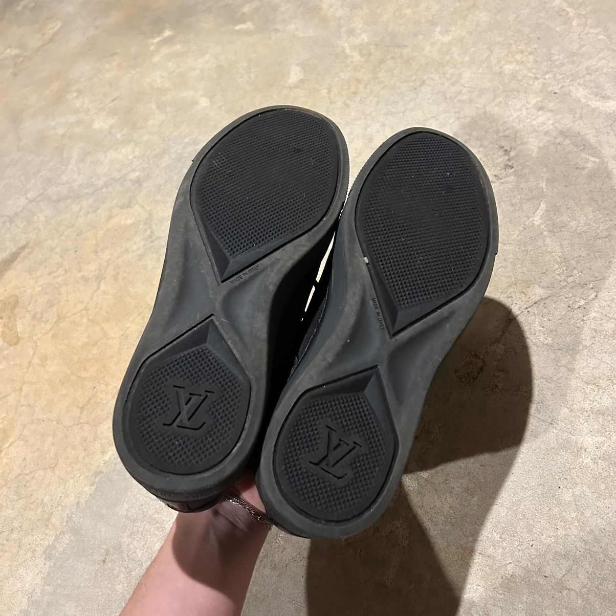 Designer × Louis Vuitton Louis Vuitton Nylon Graphite Damier Leather Sneakers US 8.5 Size US 8.5 / EU 41-42 - 9 Thumbnail