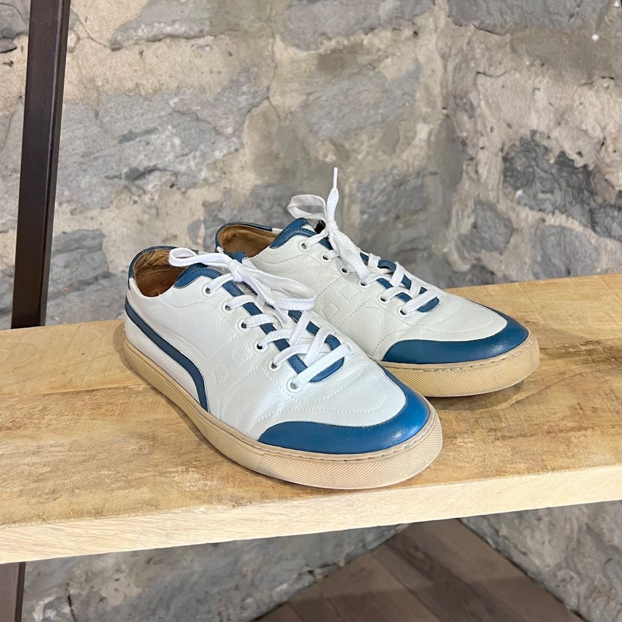 Hermes Hermès White Leather Blue Accent H Low-top Sneakers Size US 8 / EU 41 - 1 Thumbnail