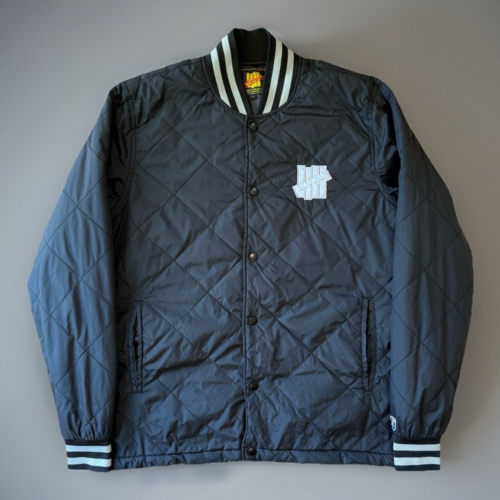 Undefeated Undefeated Bomber Jacket Large Snap Outerwear Los Angeles Size US L / EU 52-54 / 3 - 1 Thumbnail
