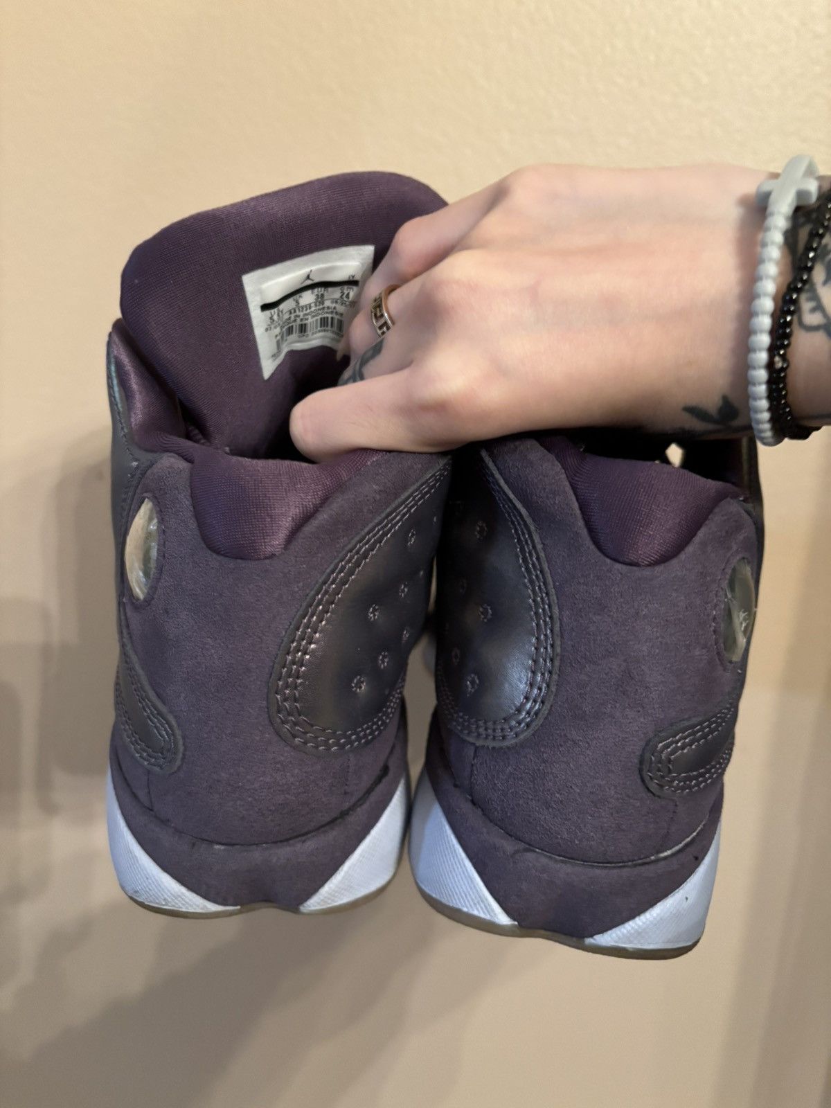 Jordan Brand Air Jordan 13 Retro Premium HC GS 'Dark Raisin' Size US 7 / IT 37 - 4 Thumbnail