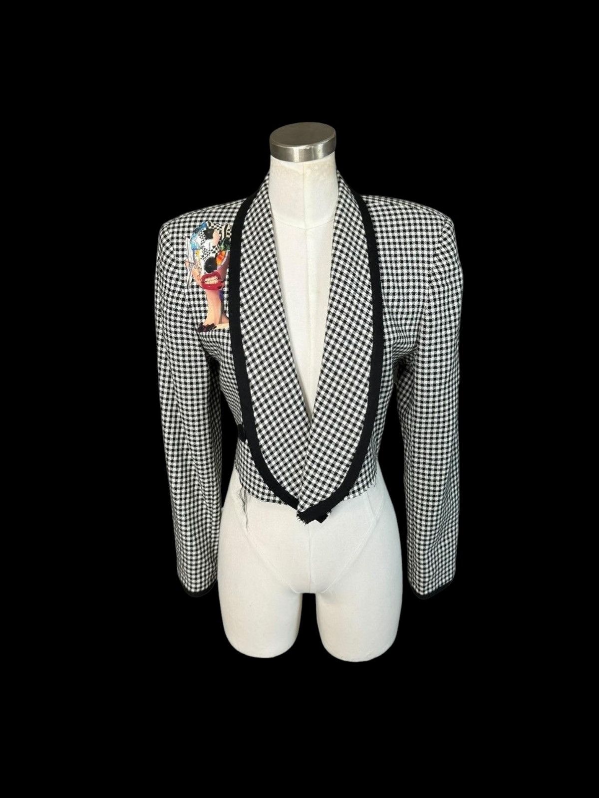 Handmade × Vintage Vintage 1980s up cycled black-and-white cropped blazer. Size M / US 6-8 / IT 42-44 - 1 Thumbnail