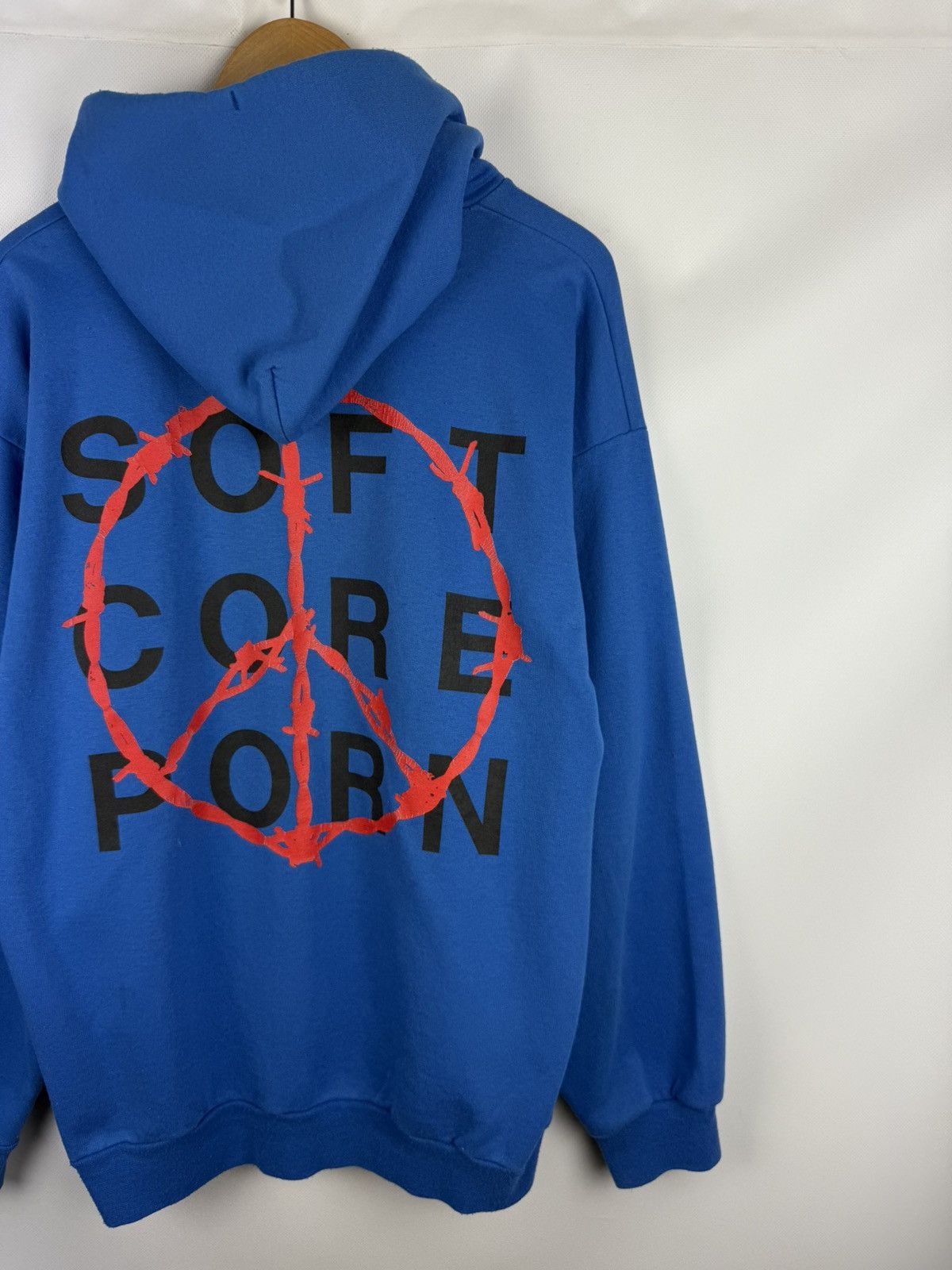 Champion × Pleasures Pleasures Champion Soft Core Porn Big Logo Hoodie Pullover Size US L / EU 52-54 / 3 - 17 Thumbnail