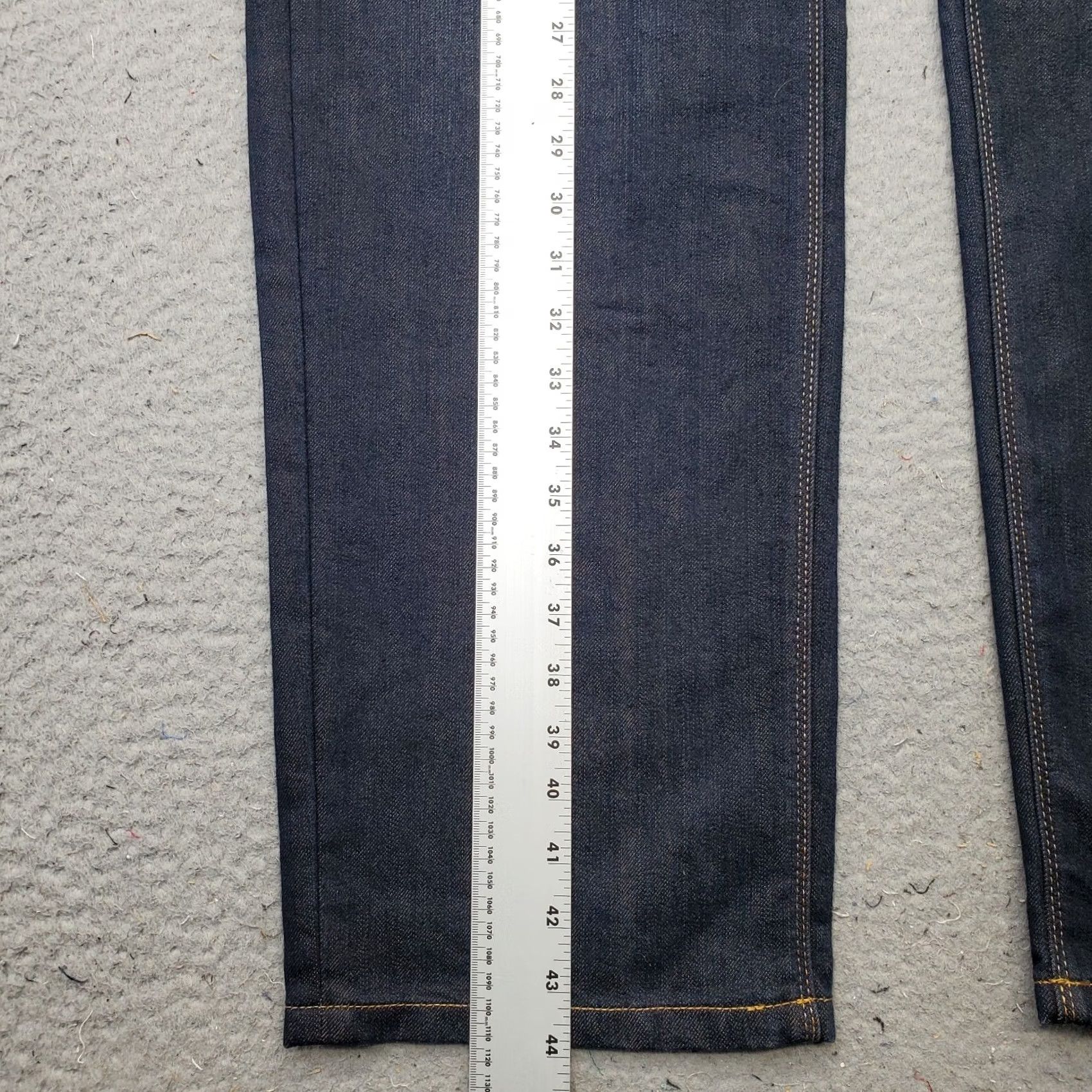 Apt. 9 Apt. 9 Jeans Mens 44/32 Blue Denim Straight Fit 500 Khaki Weft Stretch AP329006X Mens Size 44 Jeans Blue Denim Straight Fit 32 Inseam 5-Pocket NWT Size US 44 / EU 60 - 3 Thumbnail