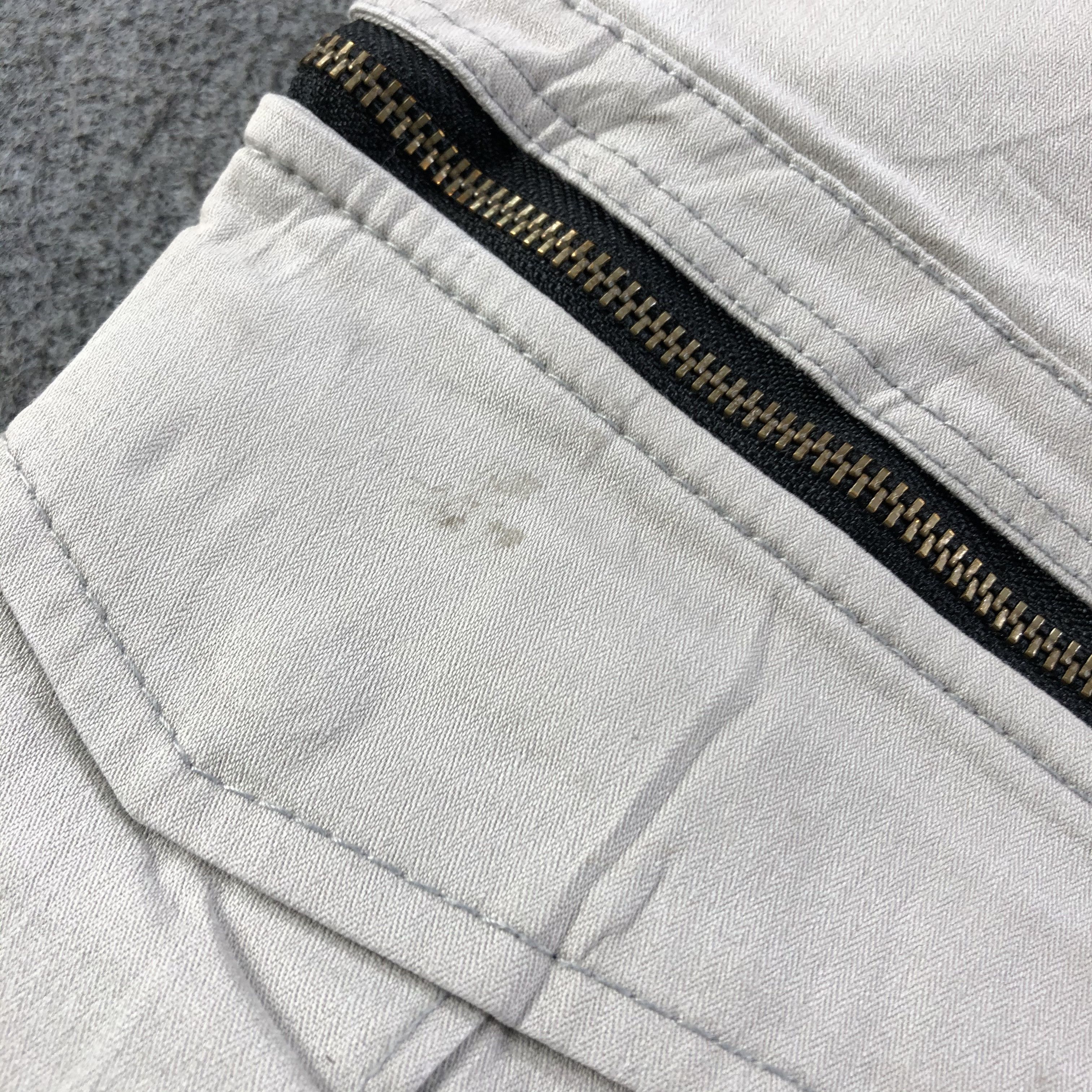 Japanese Brand × Vintage Cargo Pants Zipper Pocket Tactical Trousers-J2689 Size US 29 - 10 Thumbnail