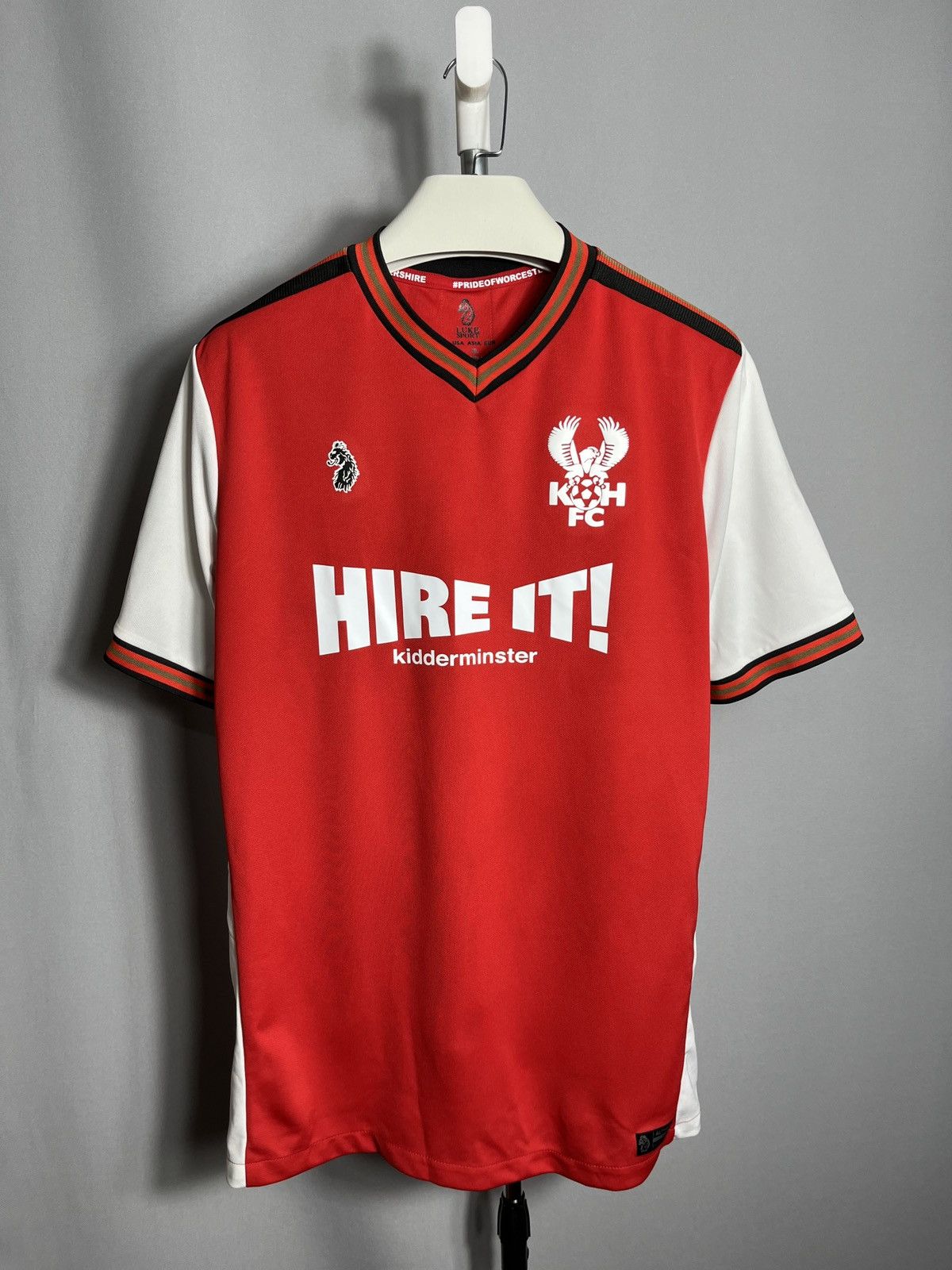 Sports Specialties LUKE Kidderminster Harriers 2019 2020 Home Red Shirt Mens Size US L / EU 52-54 / 3 - 1 Thumbnail