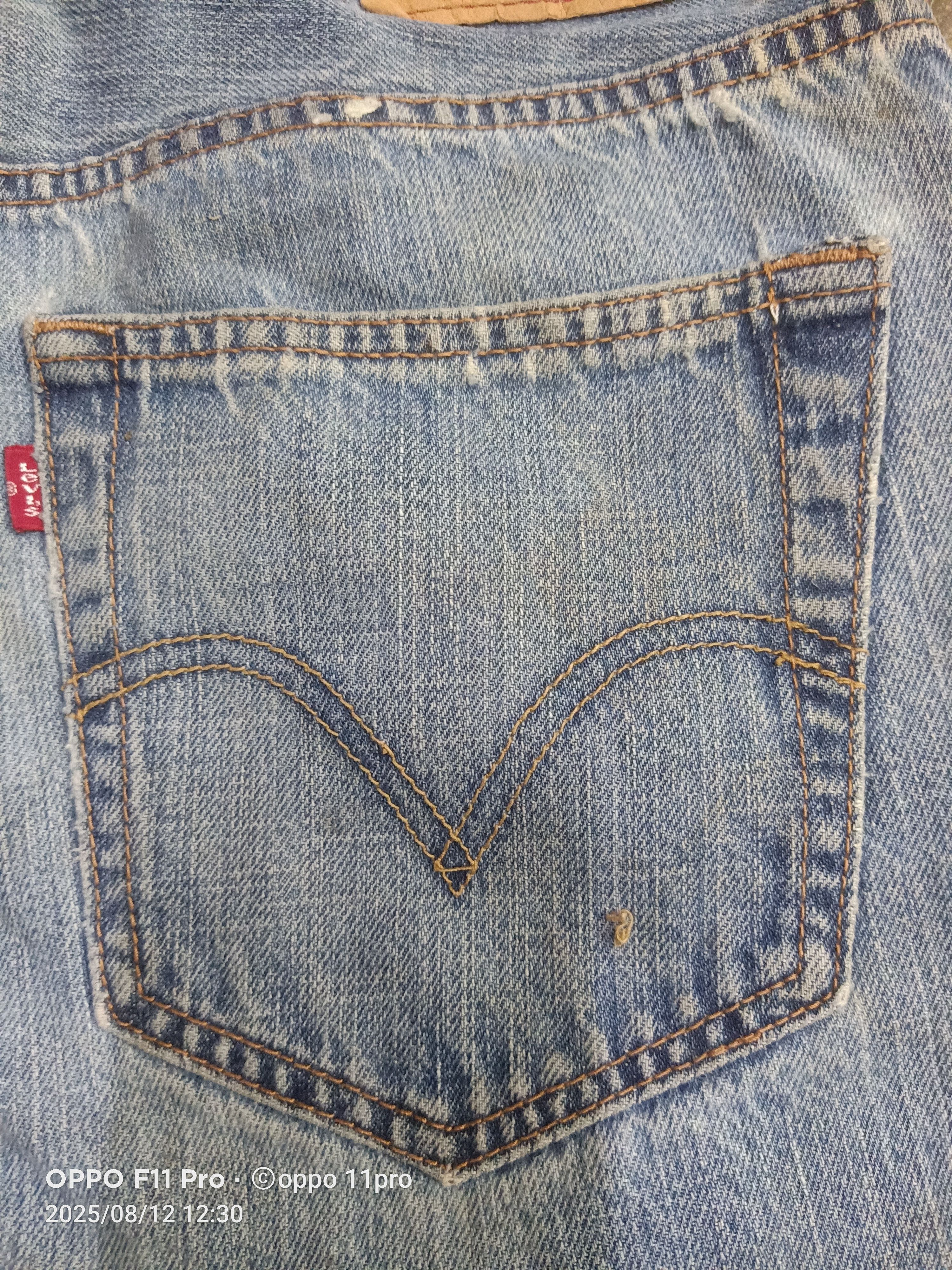 If Six Was Nine 🌟 Levis 90s 557 Relaxed Boot Cut Men 🌟 Size US 36 / EU 52 - 5 Thumbnail