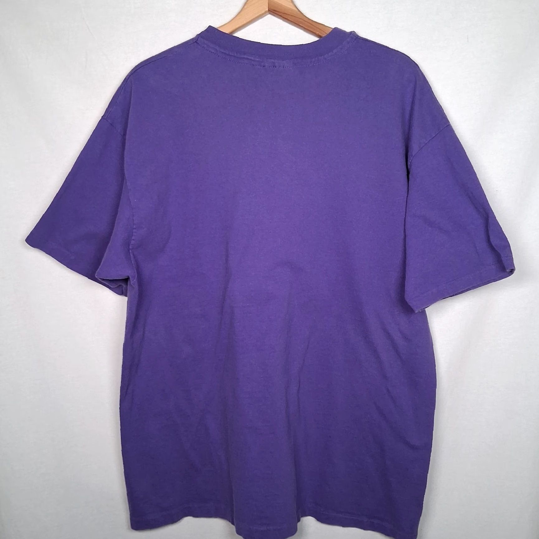 Hanes VINTAGE Hanes West Indies Shirt XL Purple Seashell Puffy Graphic Single Stitch T-Shirt Men XL Purple Seashell Graphic Beach Ocean 90s Mens Size US XL / EU 56 / 4 - 2 Thumbnail