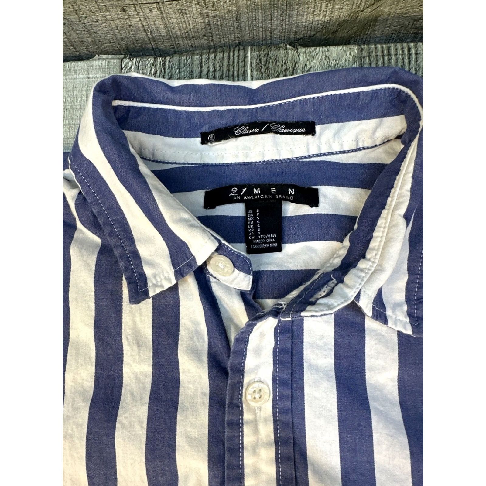 21 Men VINTAGE 21 MEN American Brand Blue White Striped Long Sleeve Button-Up Shirt Mens Large L Blue Striped Long Sleeve Button-Up Size US L / EU 52-54 / 3 - 2 Thumbnail