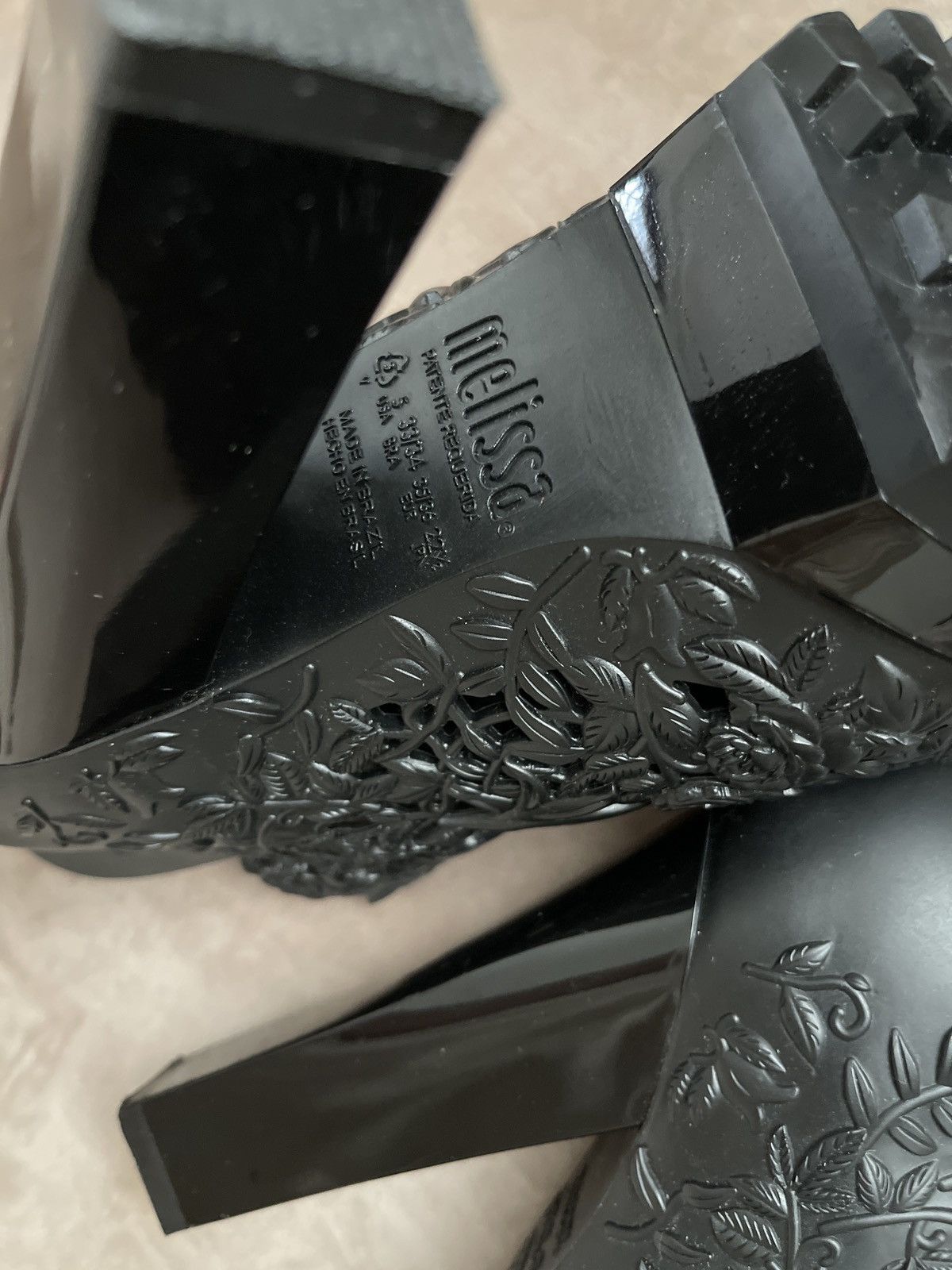 Alexandre Herchcovitch Melissa x Alexandre Herchcovitch Black Floral heels Size US 5 / IT 35 - 3 Thumbnail