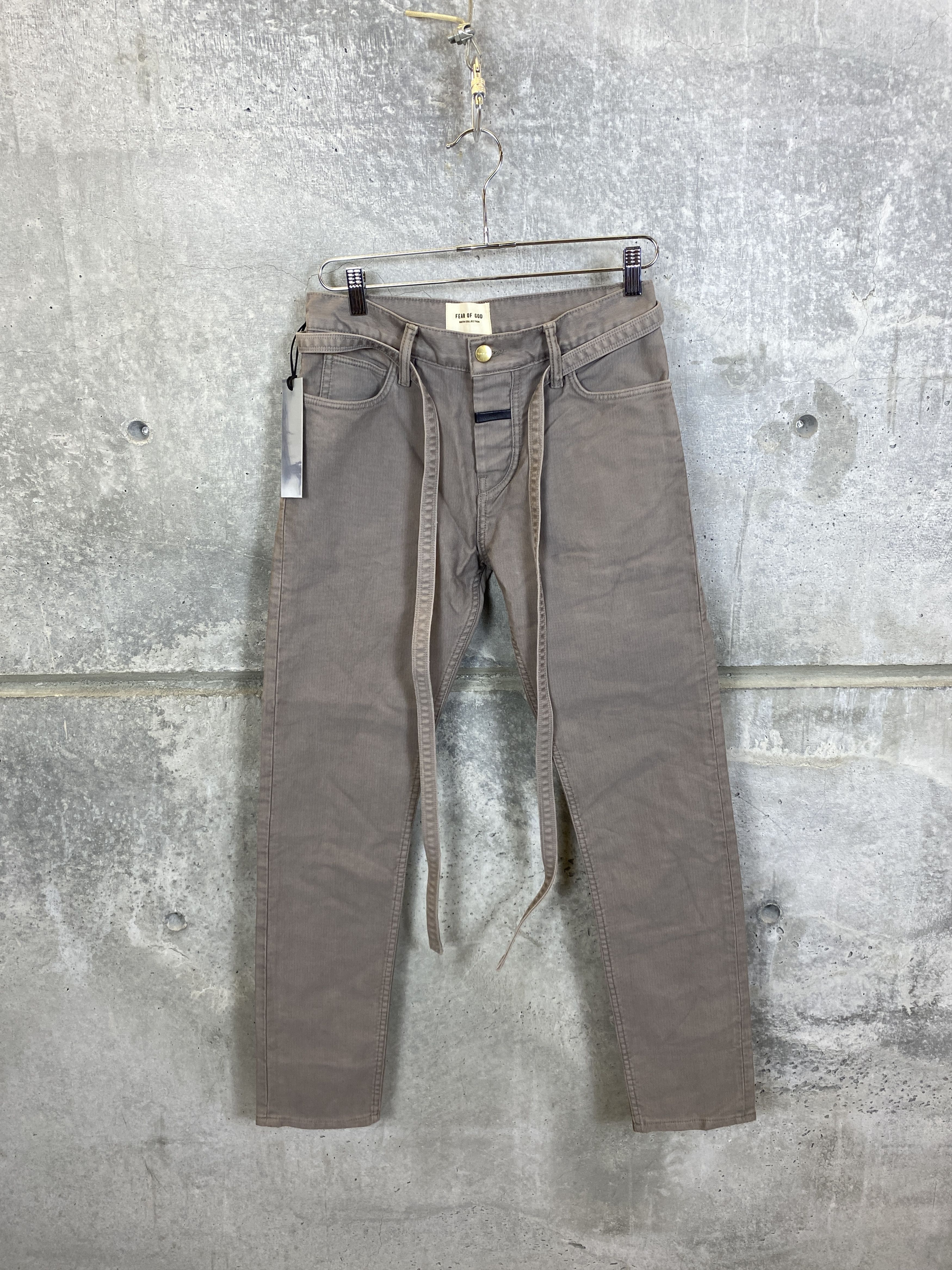 Fear of God NWOT FEAR OF GOD GRAY CORDUROY BELTED SIXTH JEANS Size US 28 / EU 44 - 1 Thumbnail